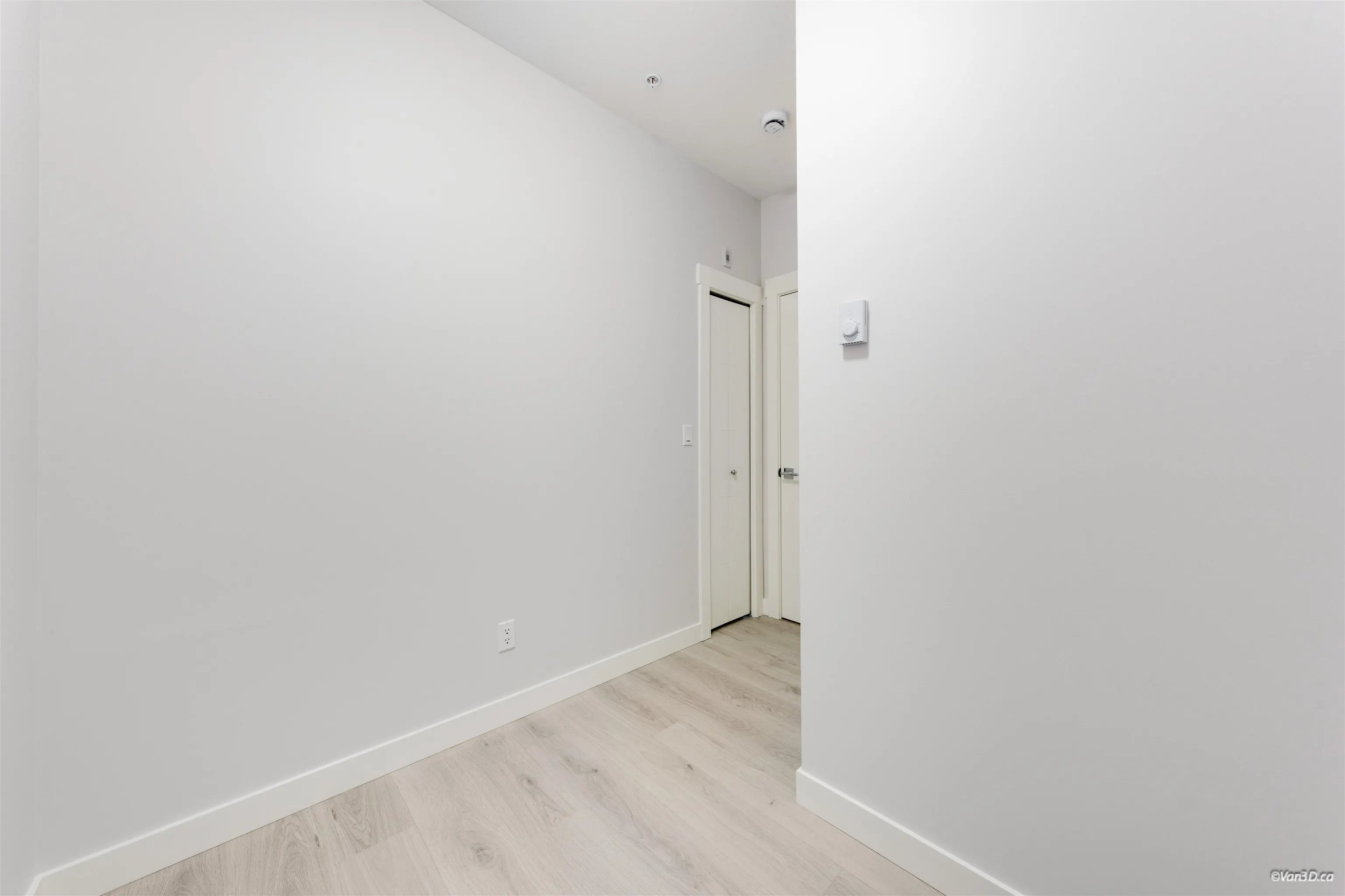 213 33886 Pine Street