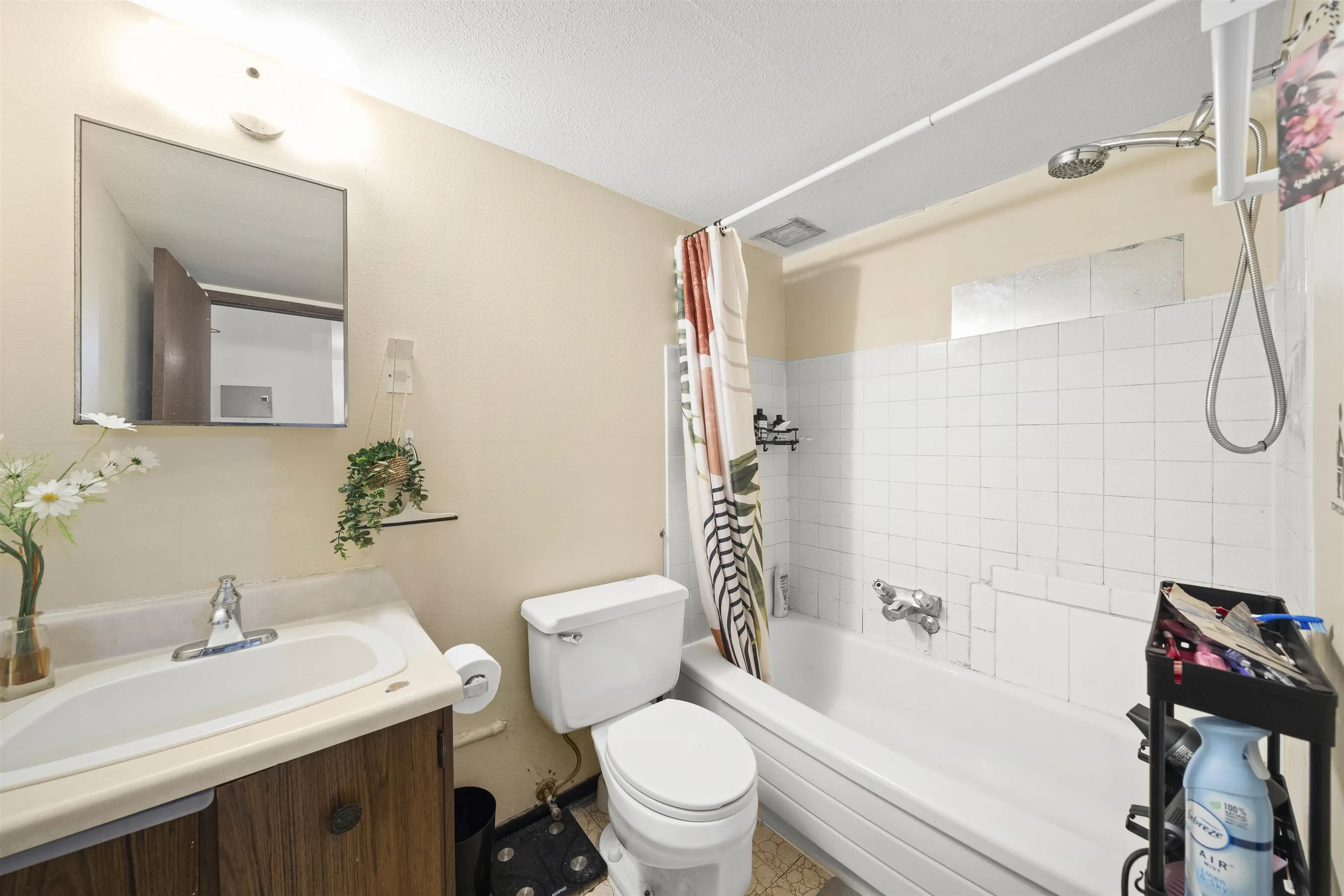 313 1330 Burrard Street