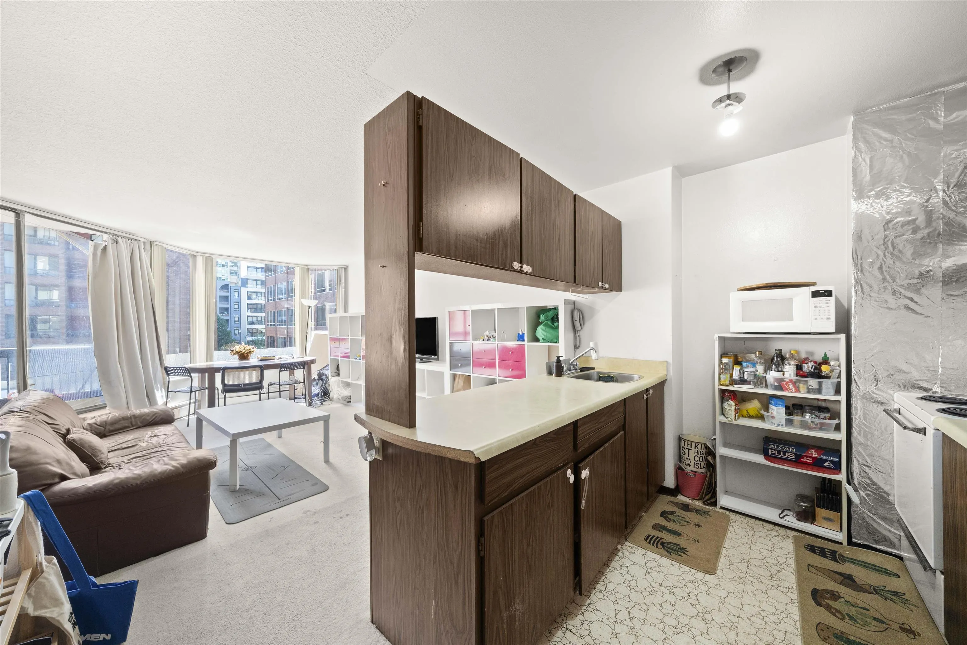 313 1330 Burrard Street