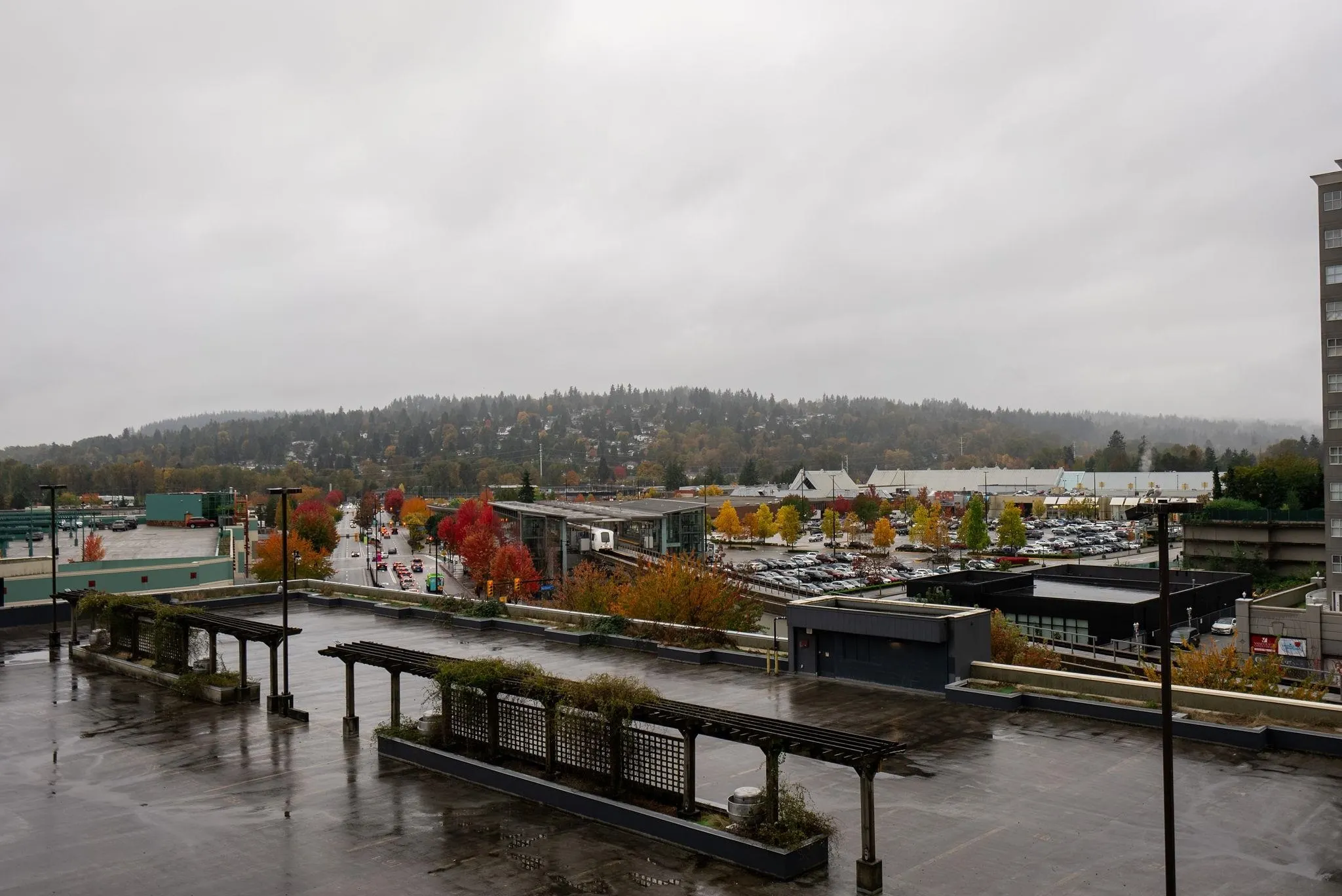 610 1178 Heffley Crescent