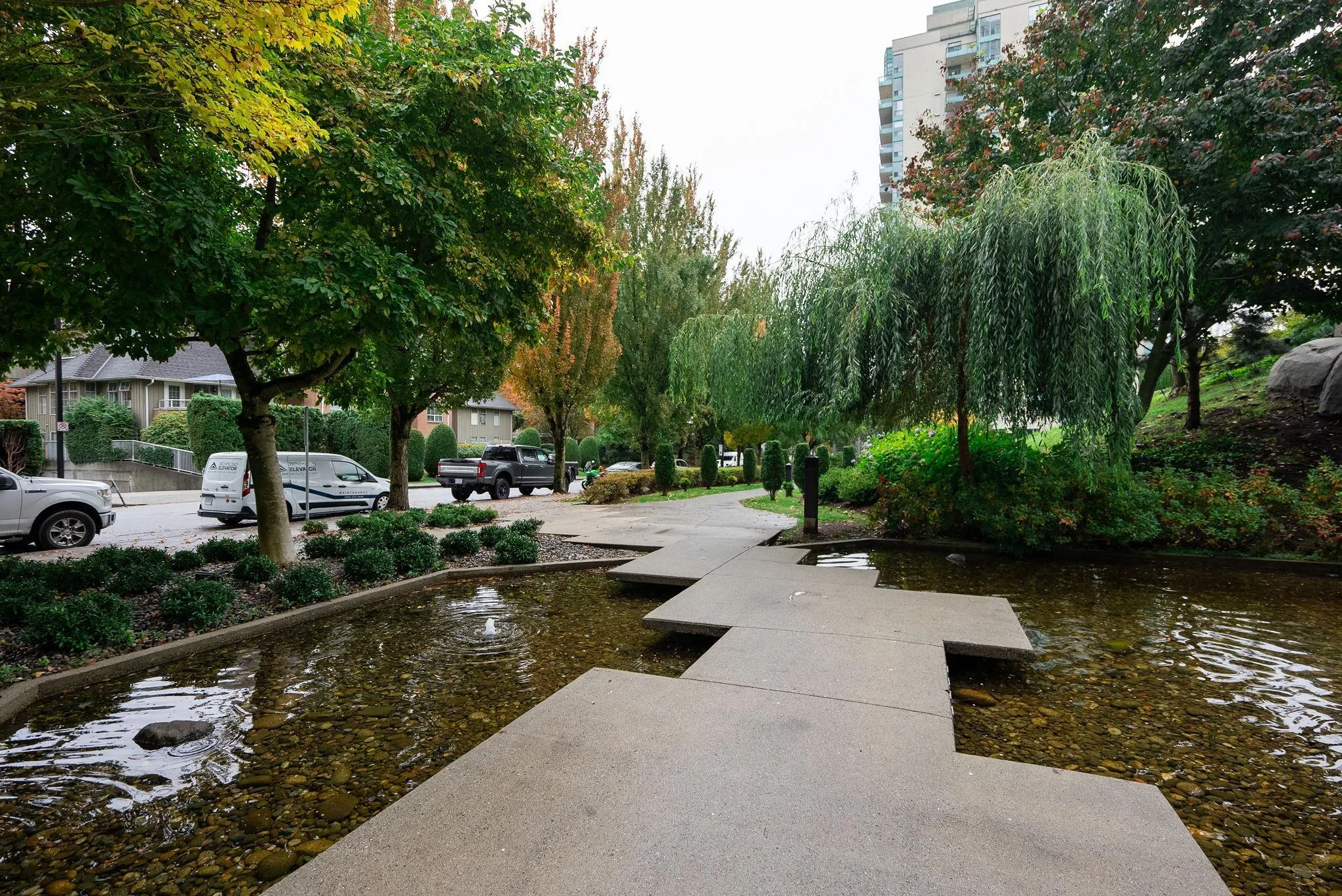 610 1178 Heffley Crescent