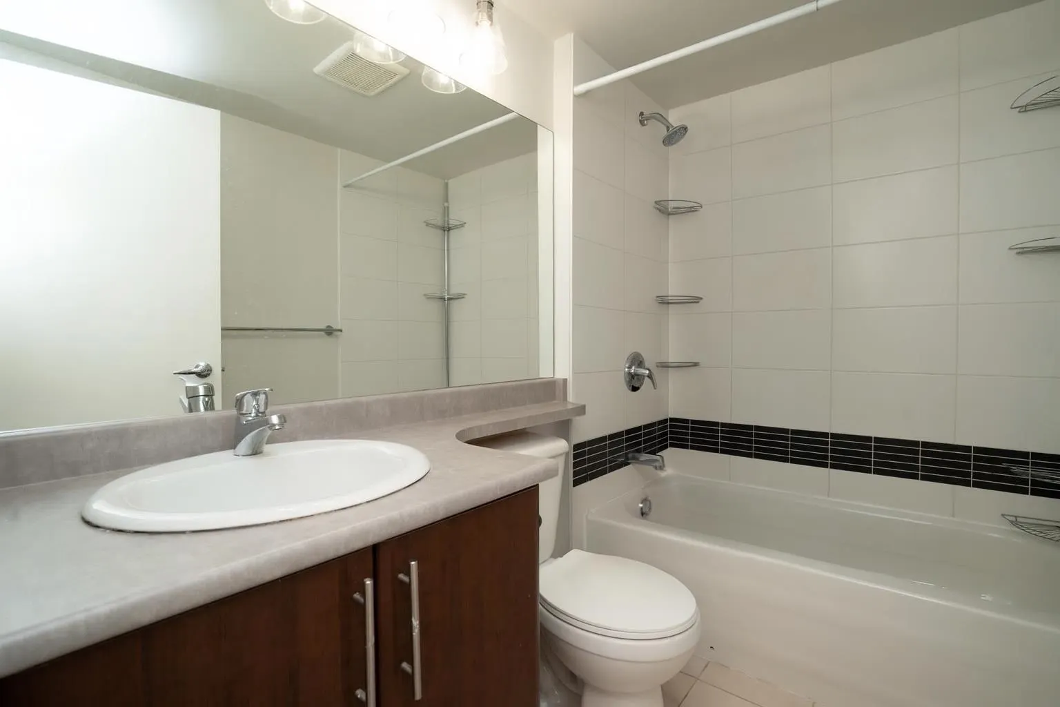 610 1178 Heffley Crescent