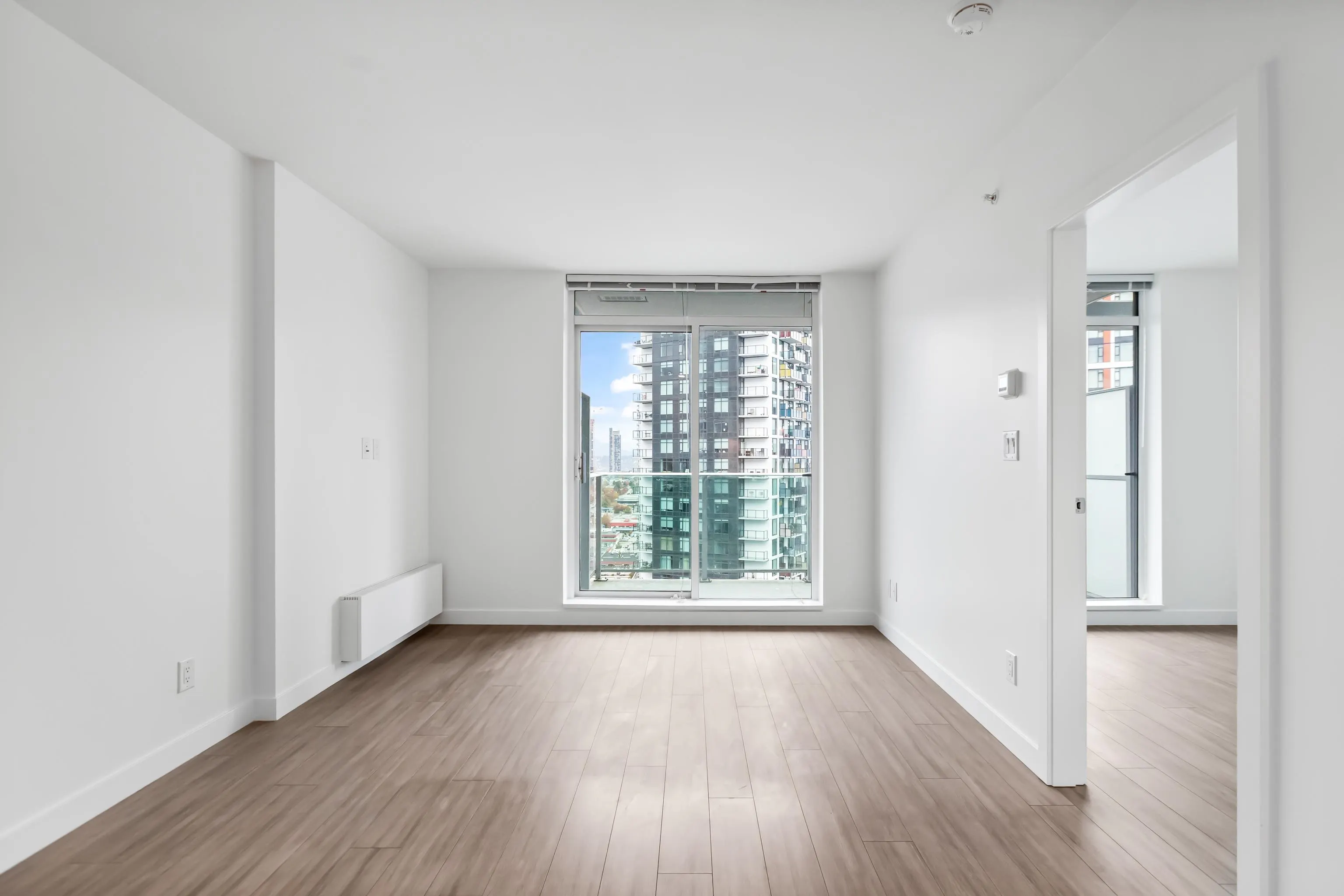 2406 13655 Fraser Highway