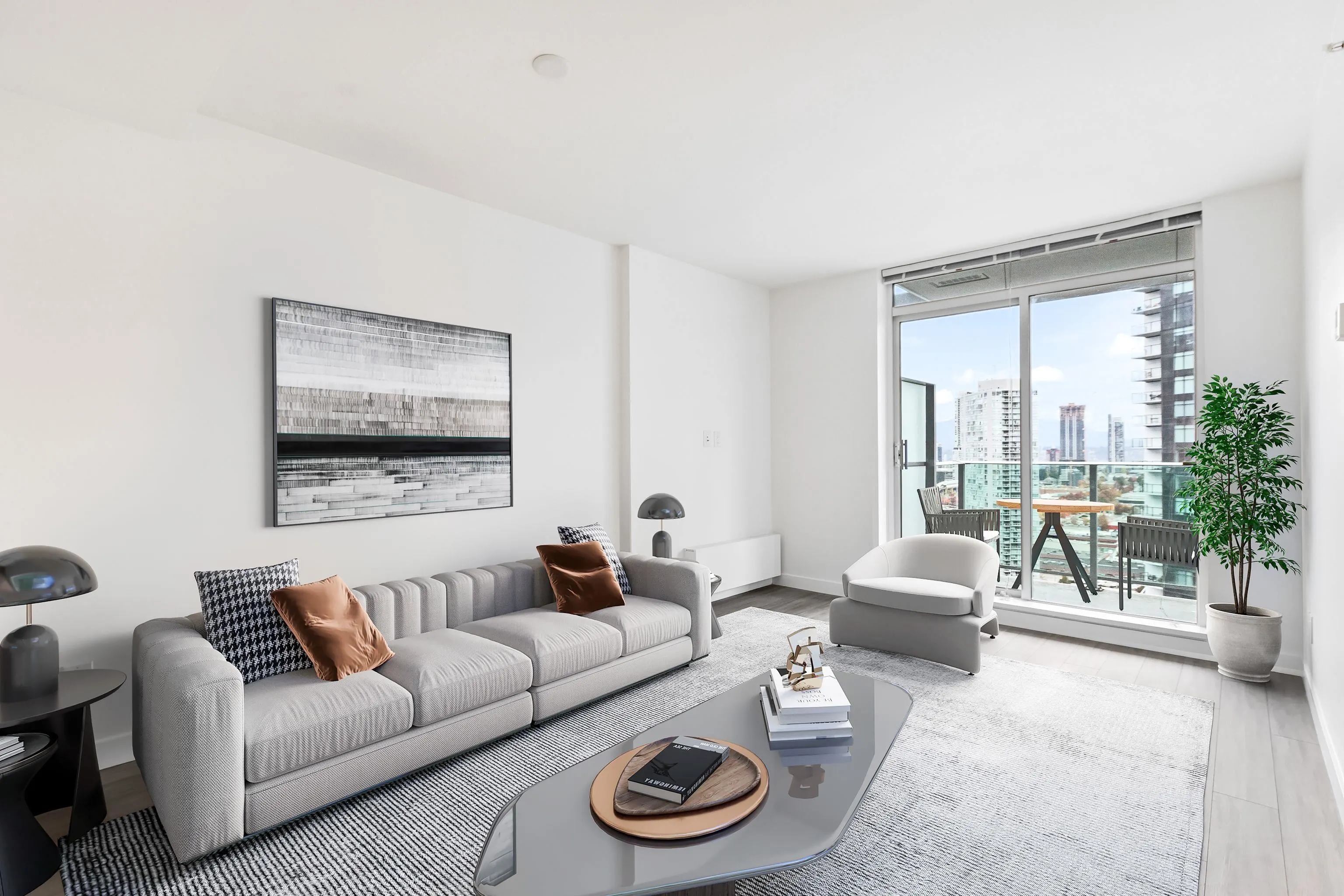 2406 13655 Fraser Highway