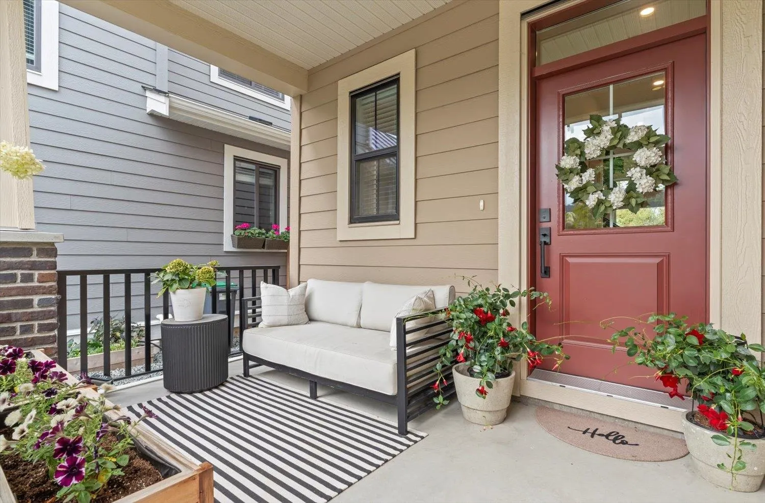 59 46211 Promontory Road