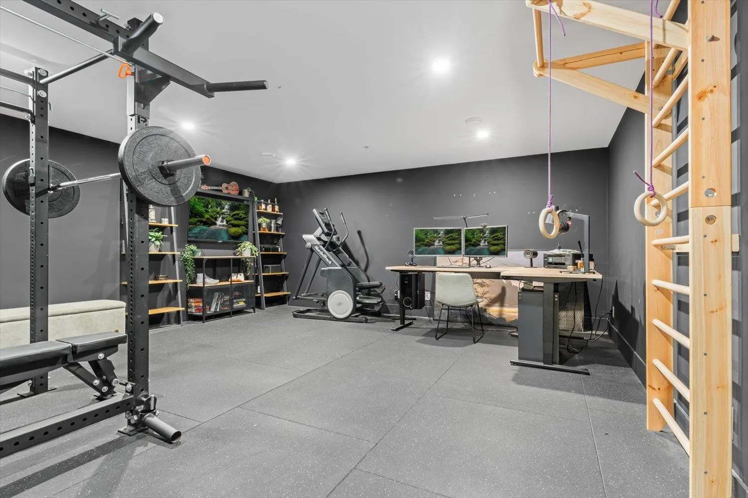 59 46211 Promontory Road