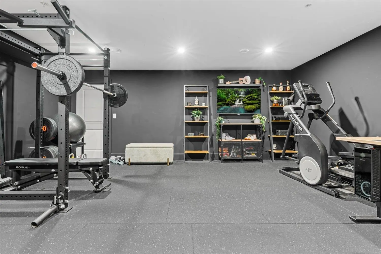 59 46211 Promontory Road