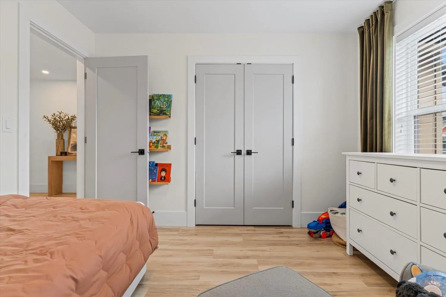 59 46211 Promontory Road