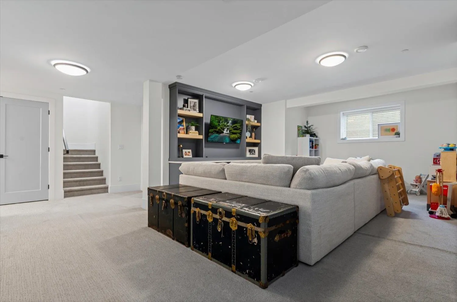 59 46211 Promontory Road