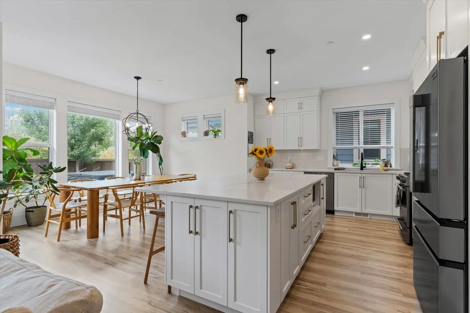 59 46211 Promontory Road