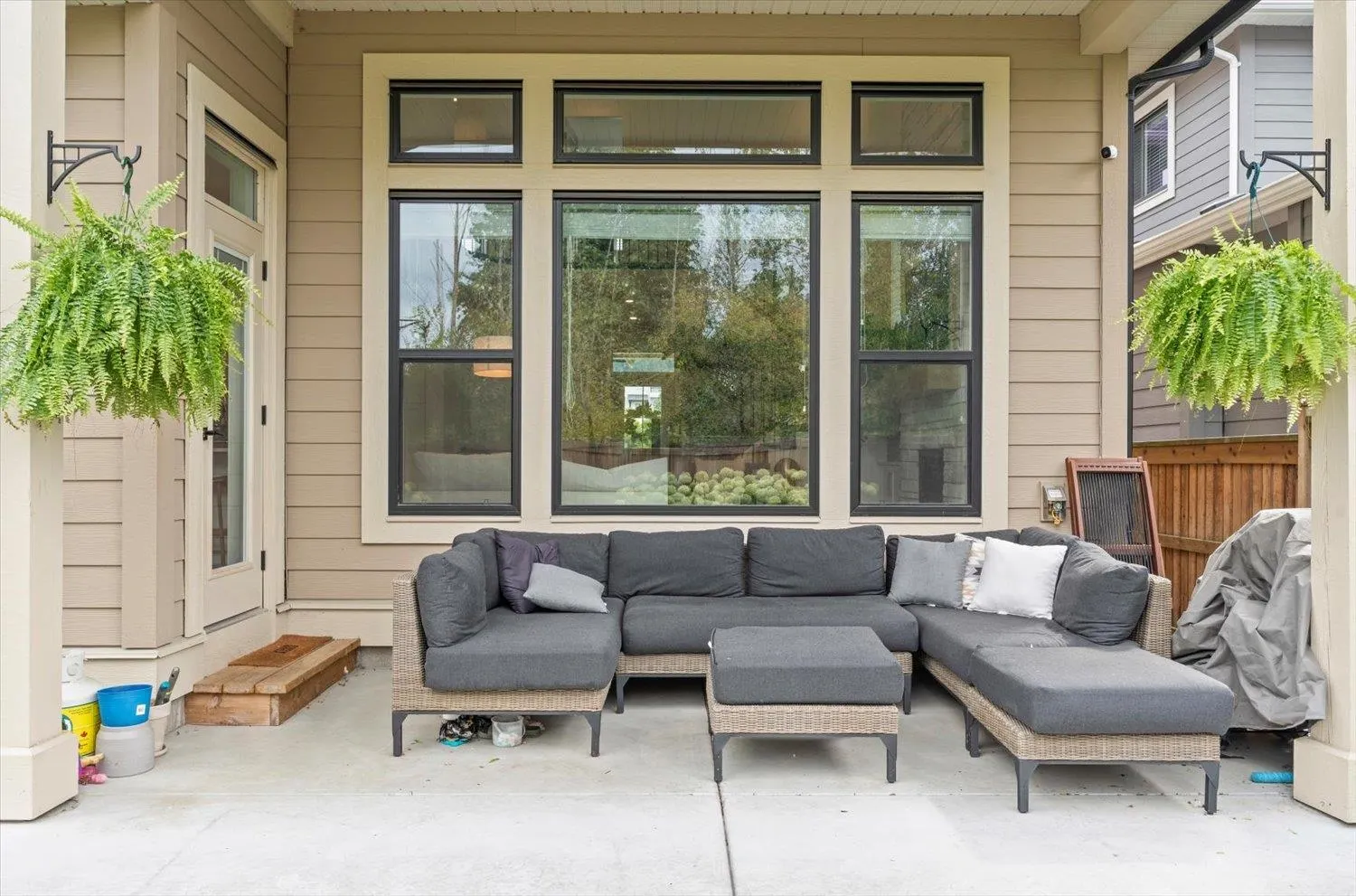 59 46211 Promontory Road