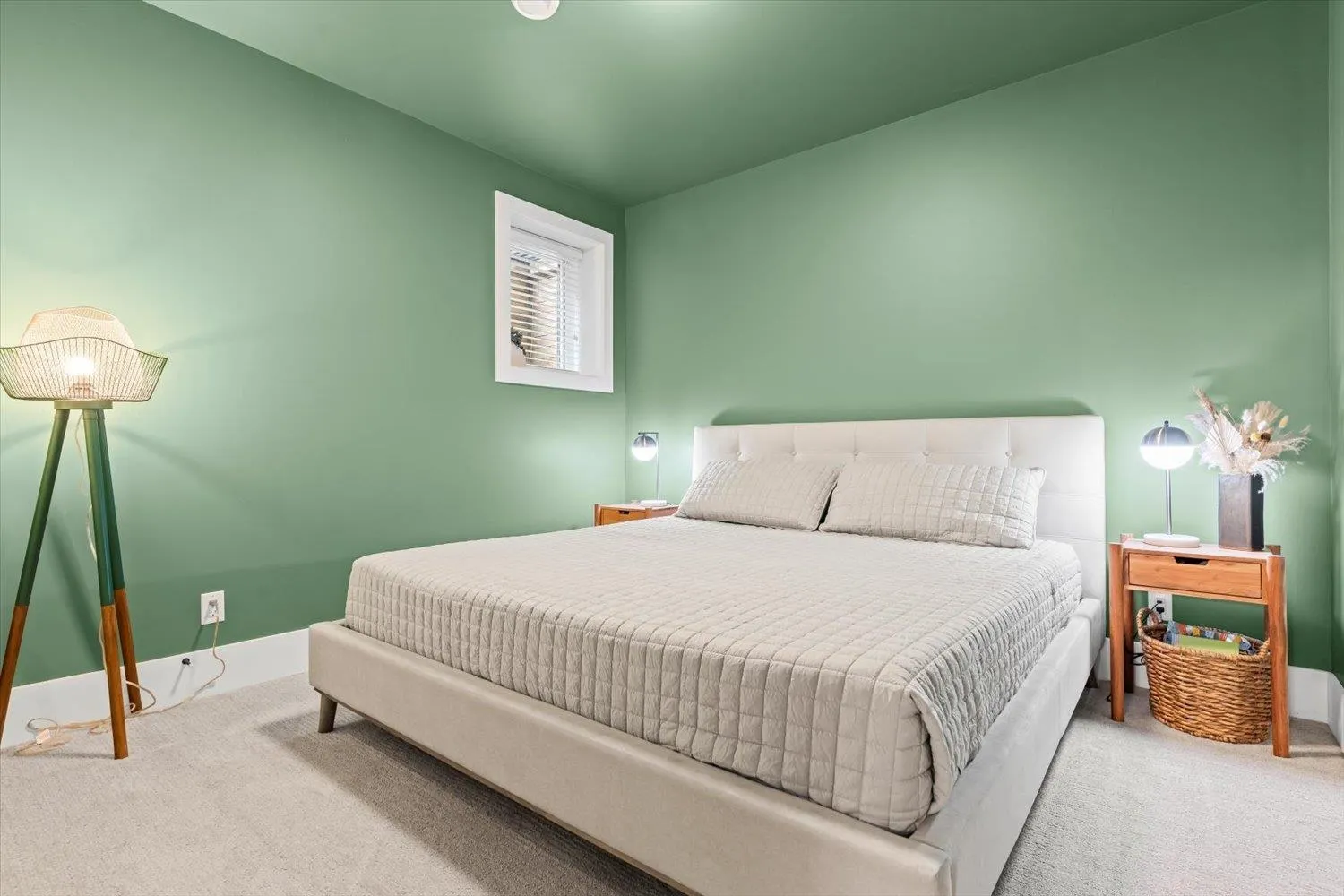 59 46211 Promontory Road