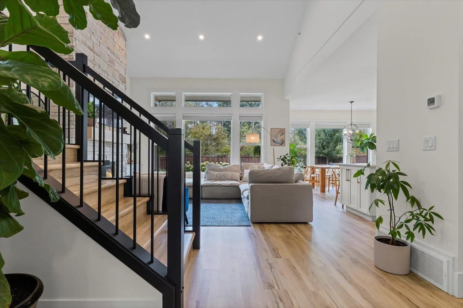 59 46211 Promontory Road