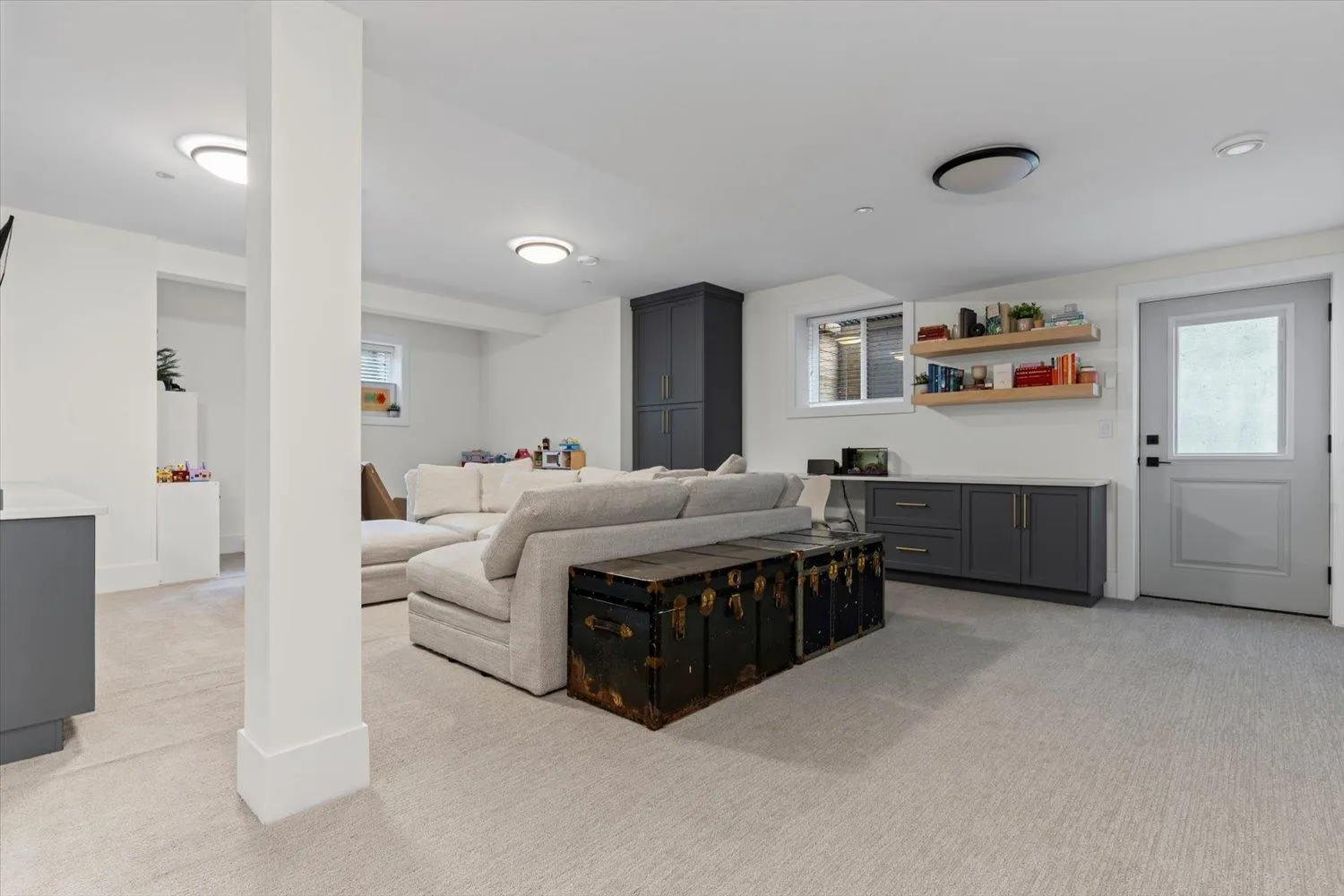 59 46211 Promontory Road