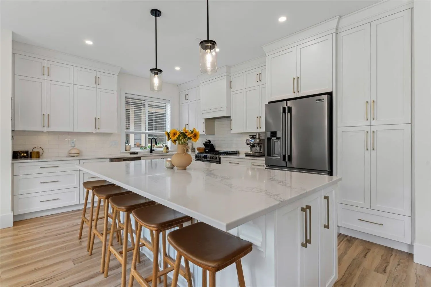 59 46211 Promontory Road