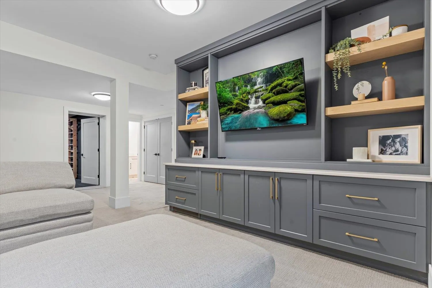 59 46211 Promontory Road