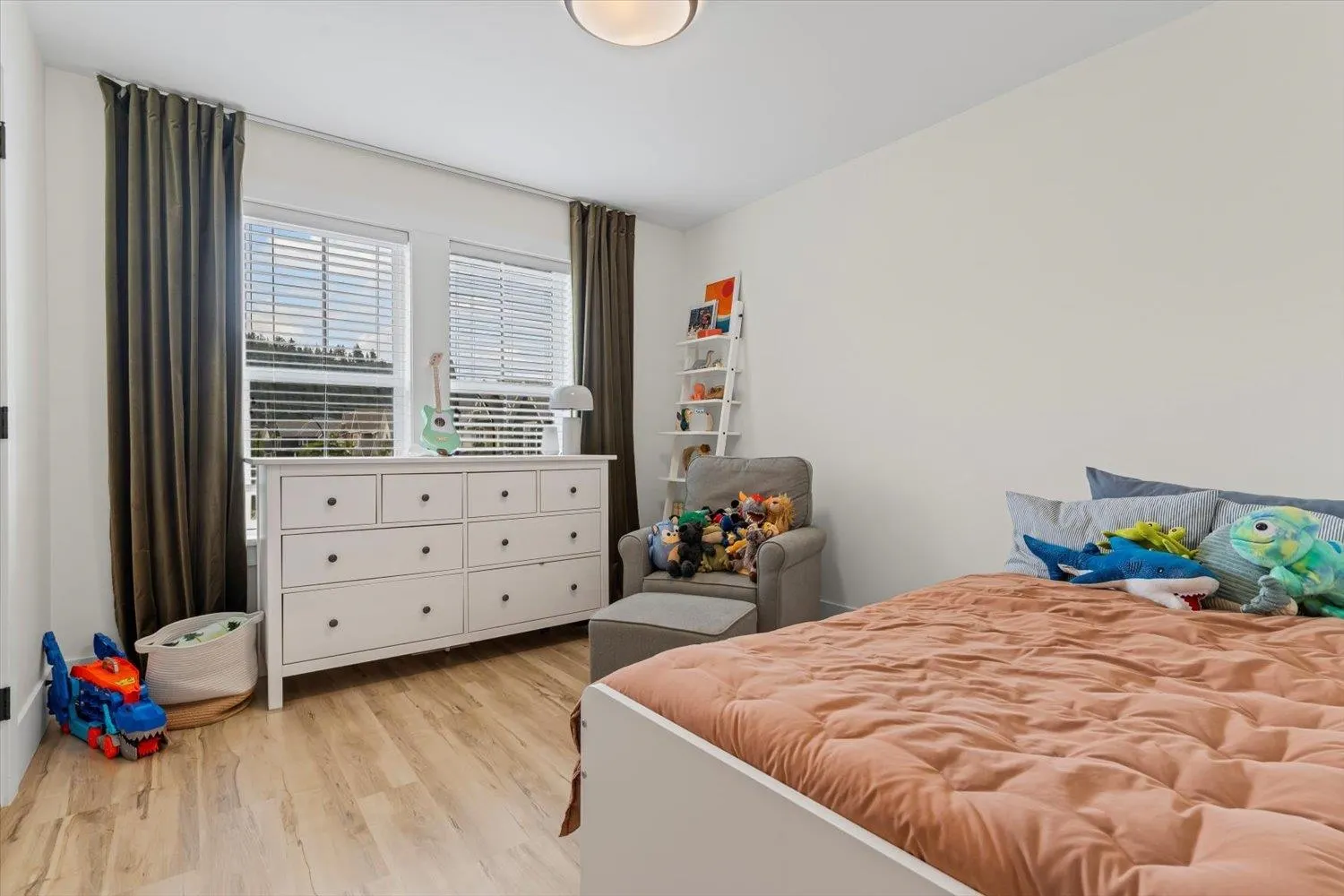 59 46211 Promontory Road