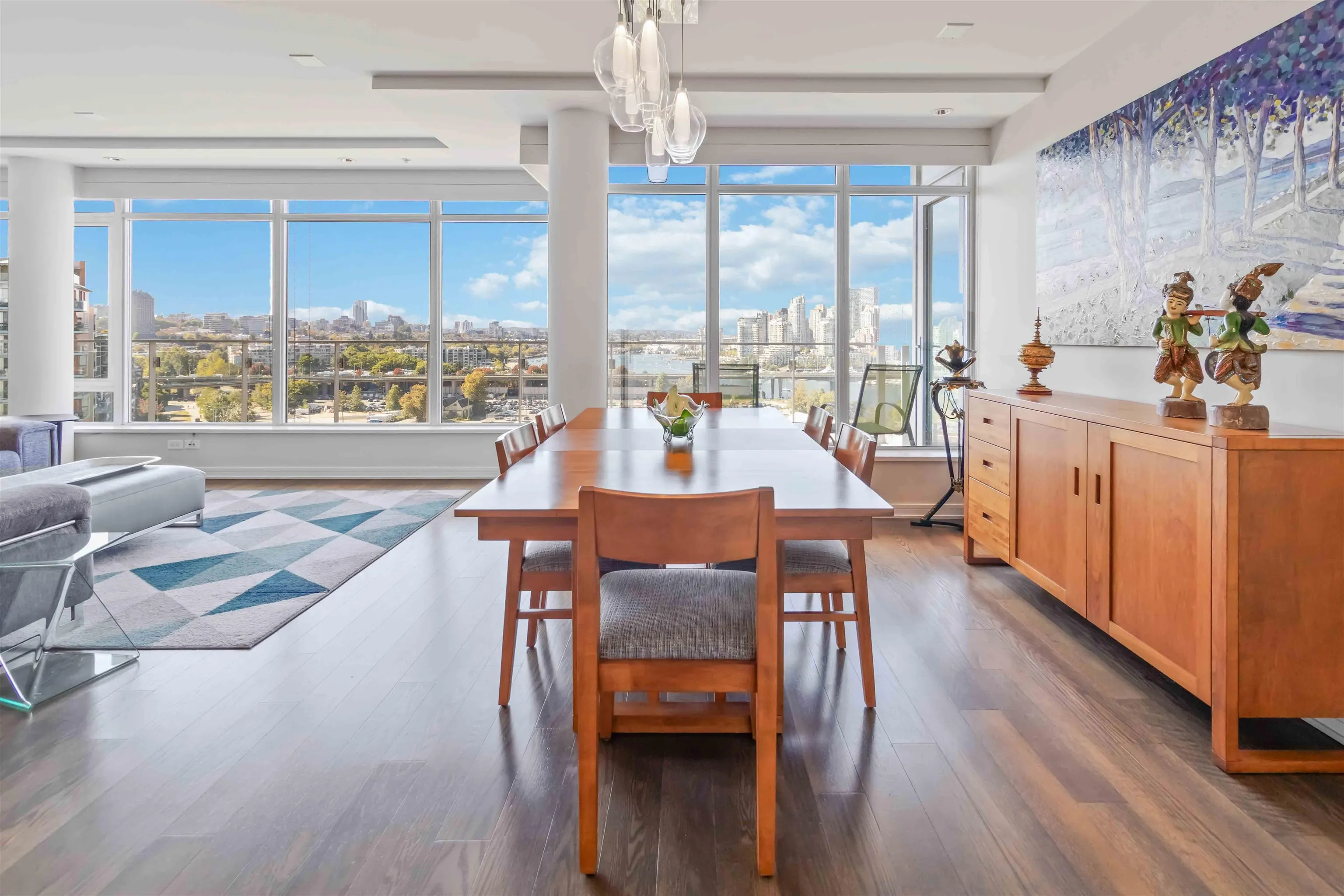 1402 181 W 1st Avenue