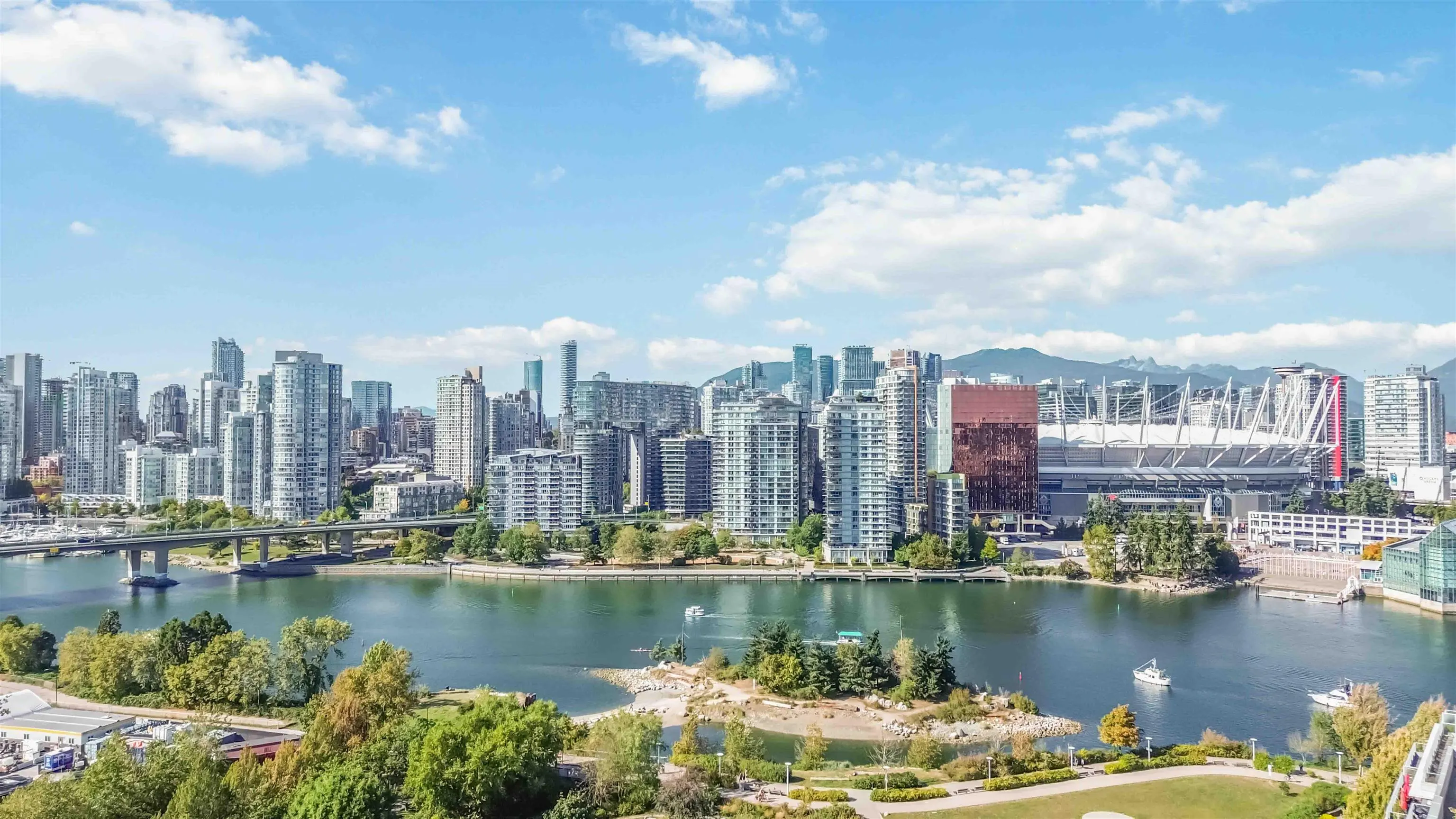 1402 181 W 1st Avenue