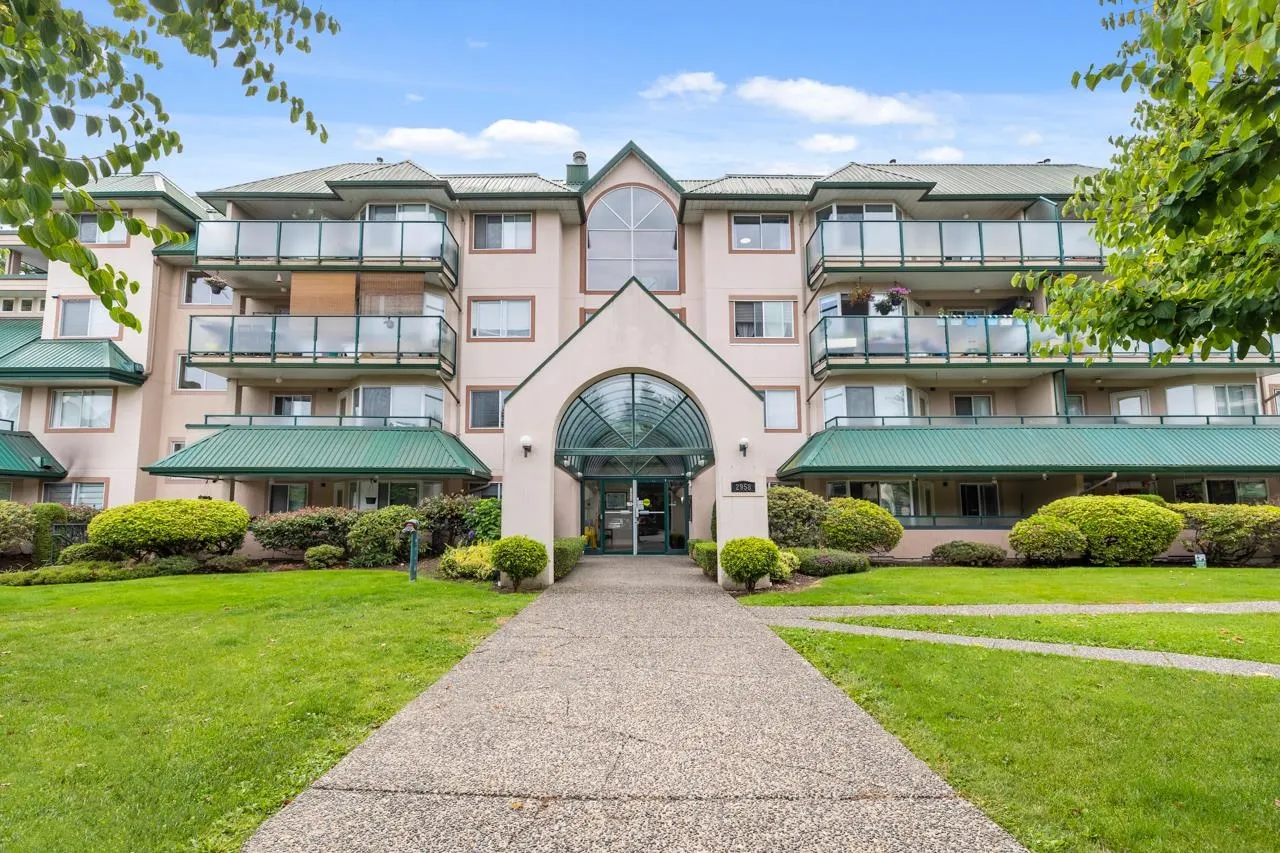 409 2958 Trethewey Street