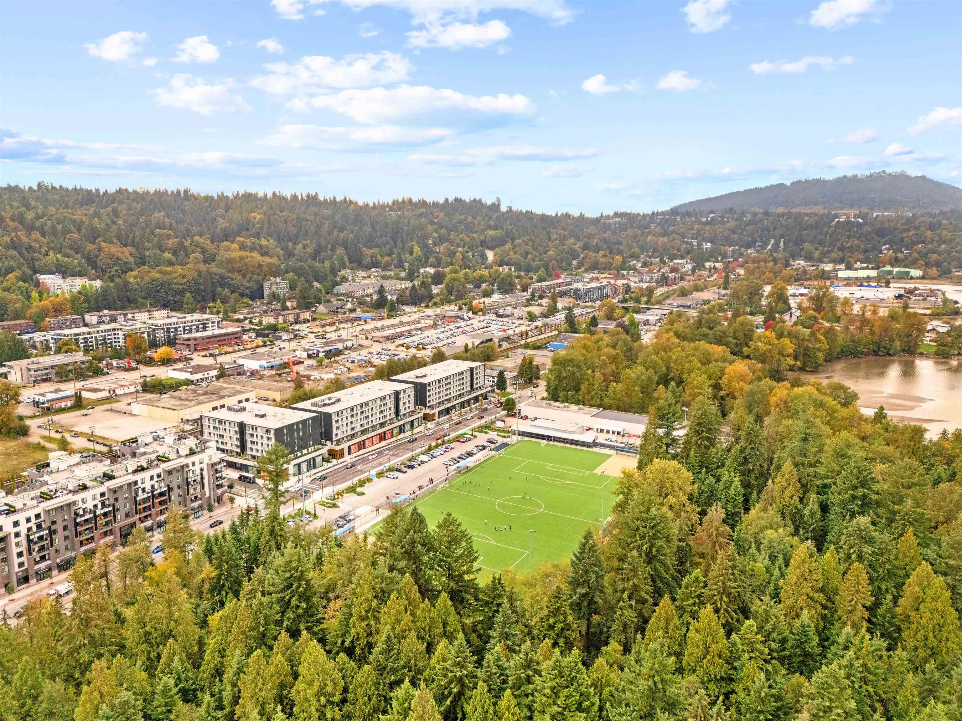 237 55 Klahanie Drive