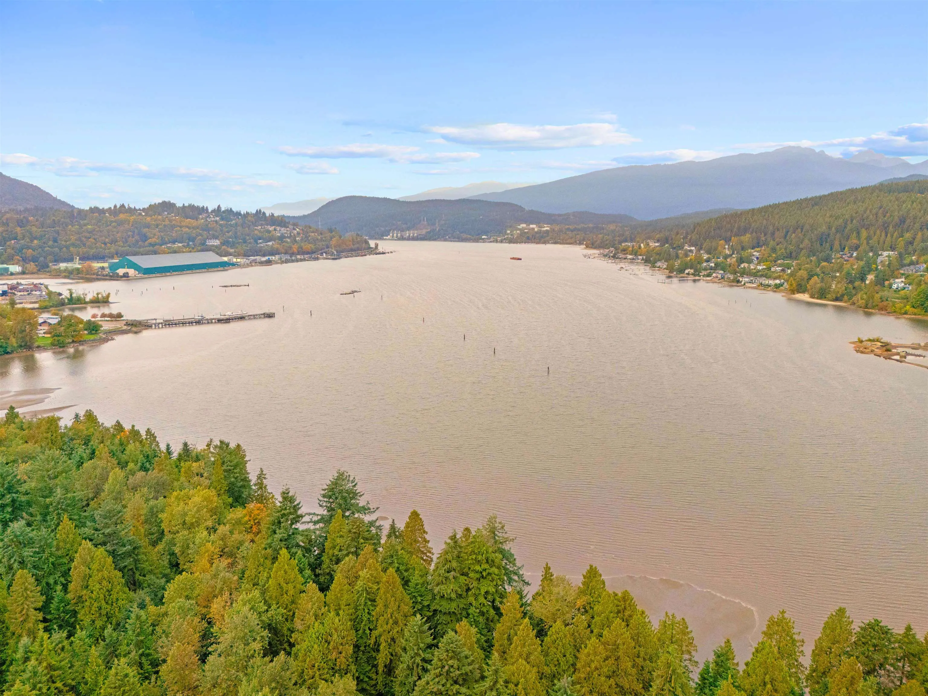 237 55 Klahanie Drive