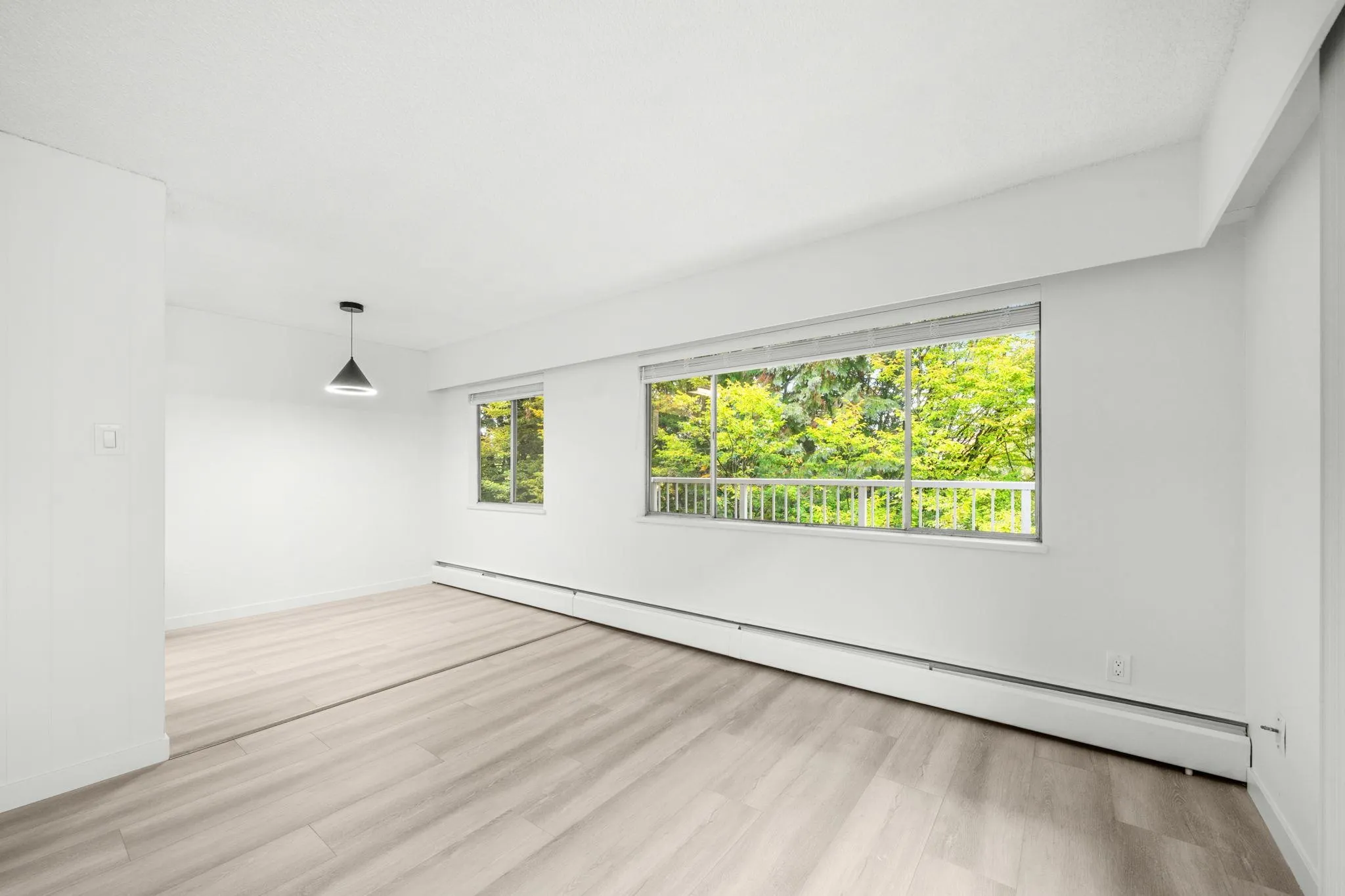 202 815 Fourth Avenue