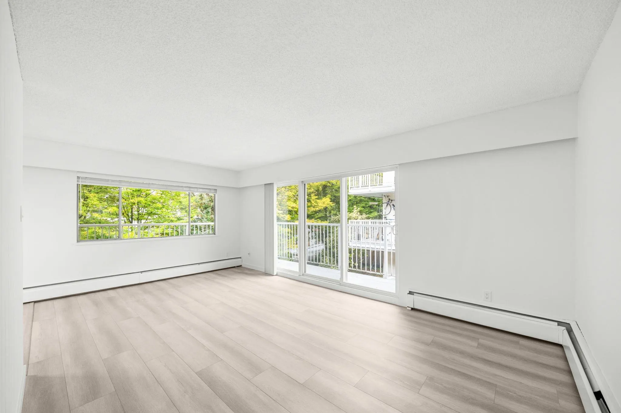 202 815 Fourth Avenue