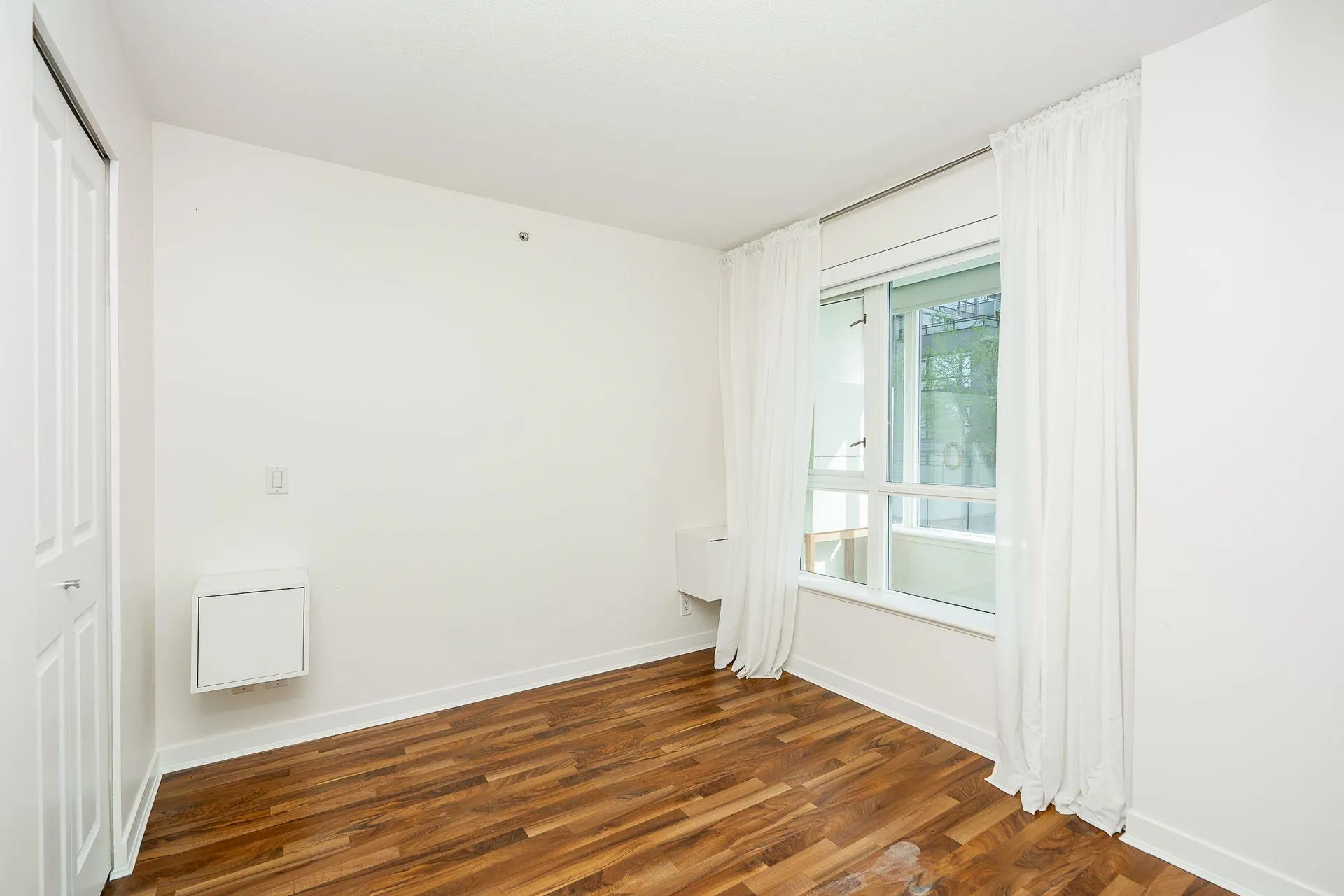 601 1001 Richards Street