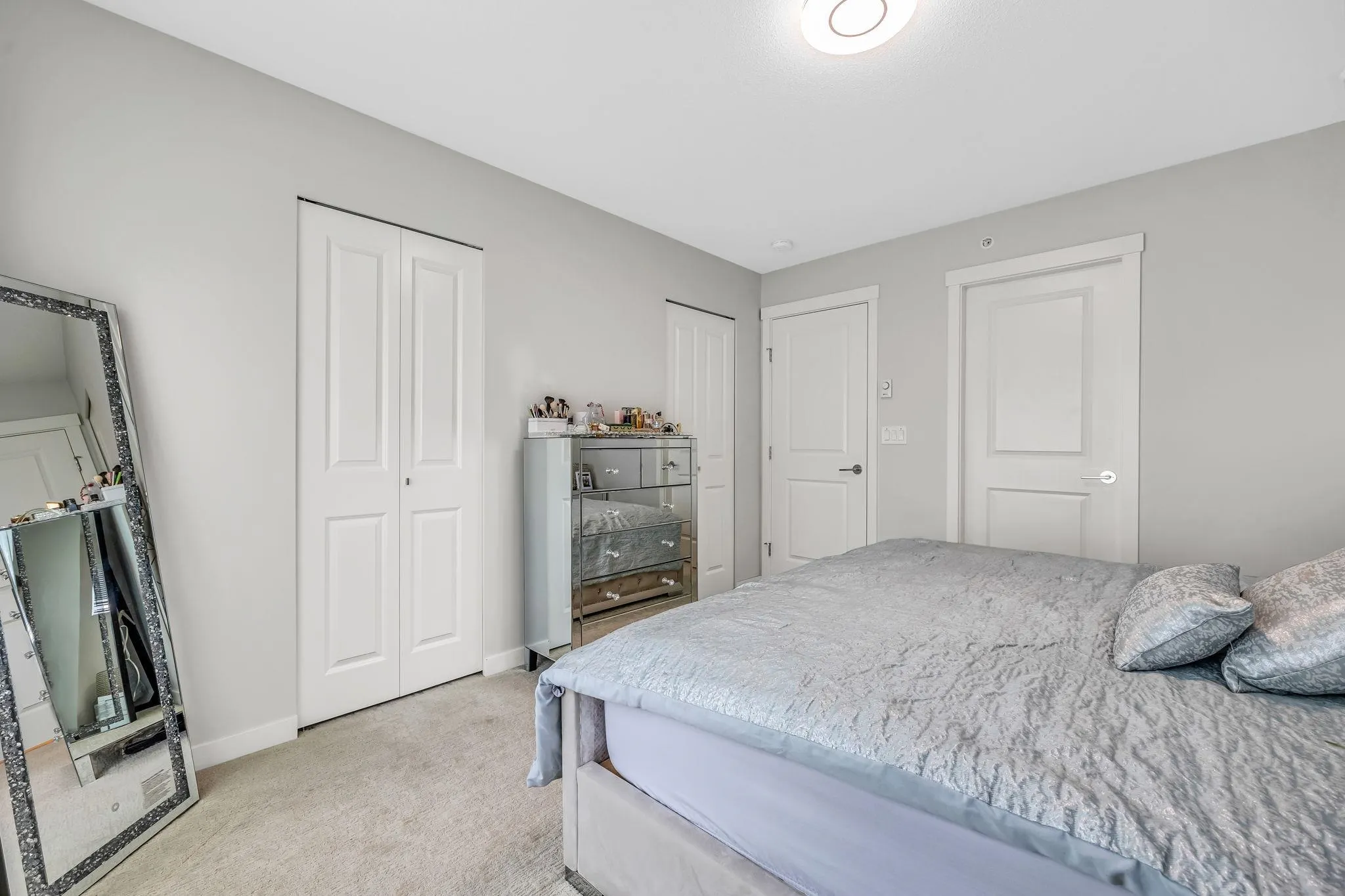 1505 11295 Pazarena Place