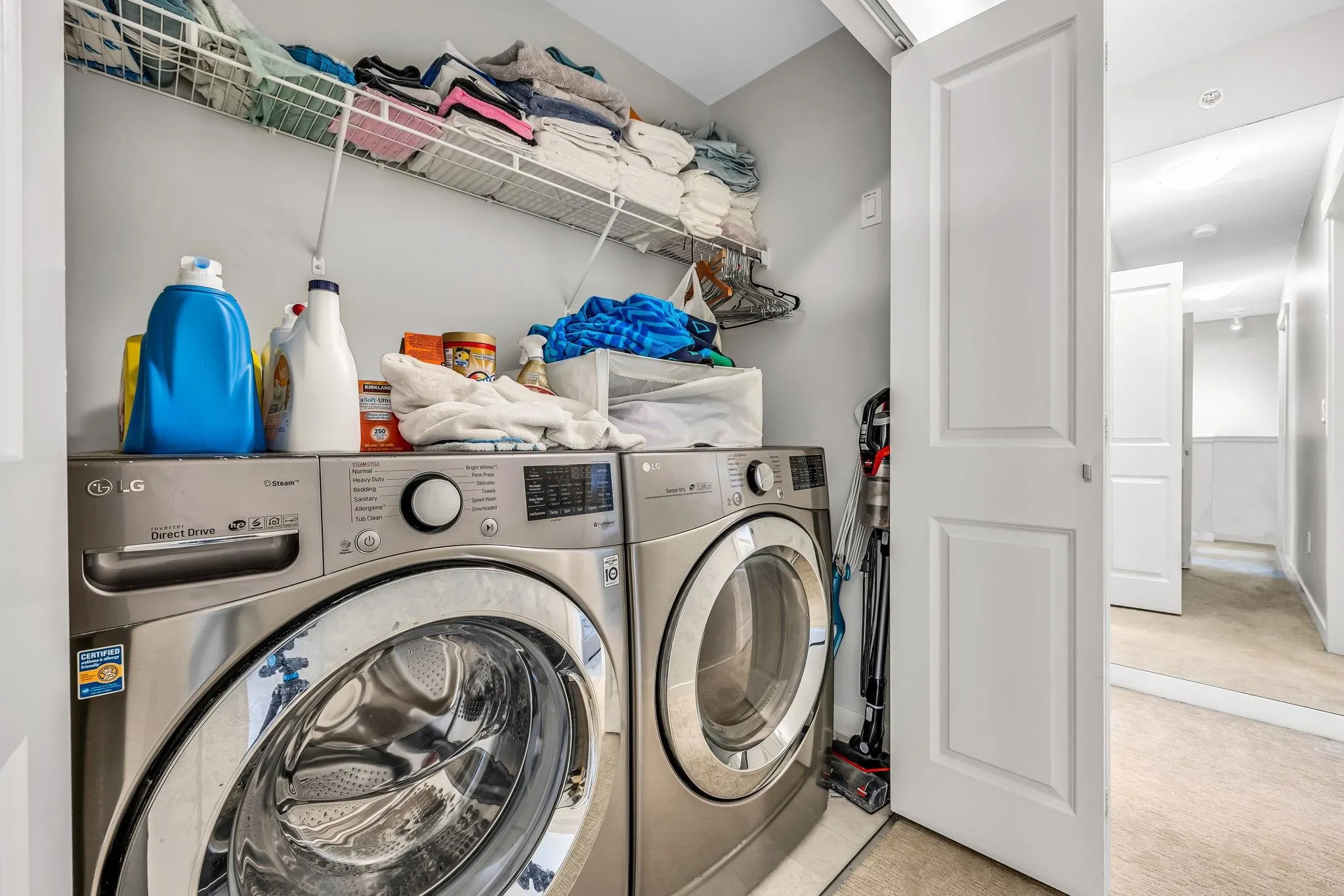 1505 11295 Pazarena Place