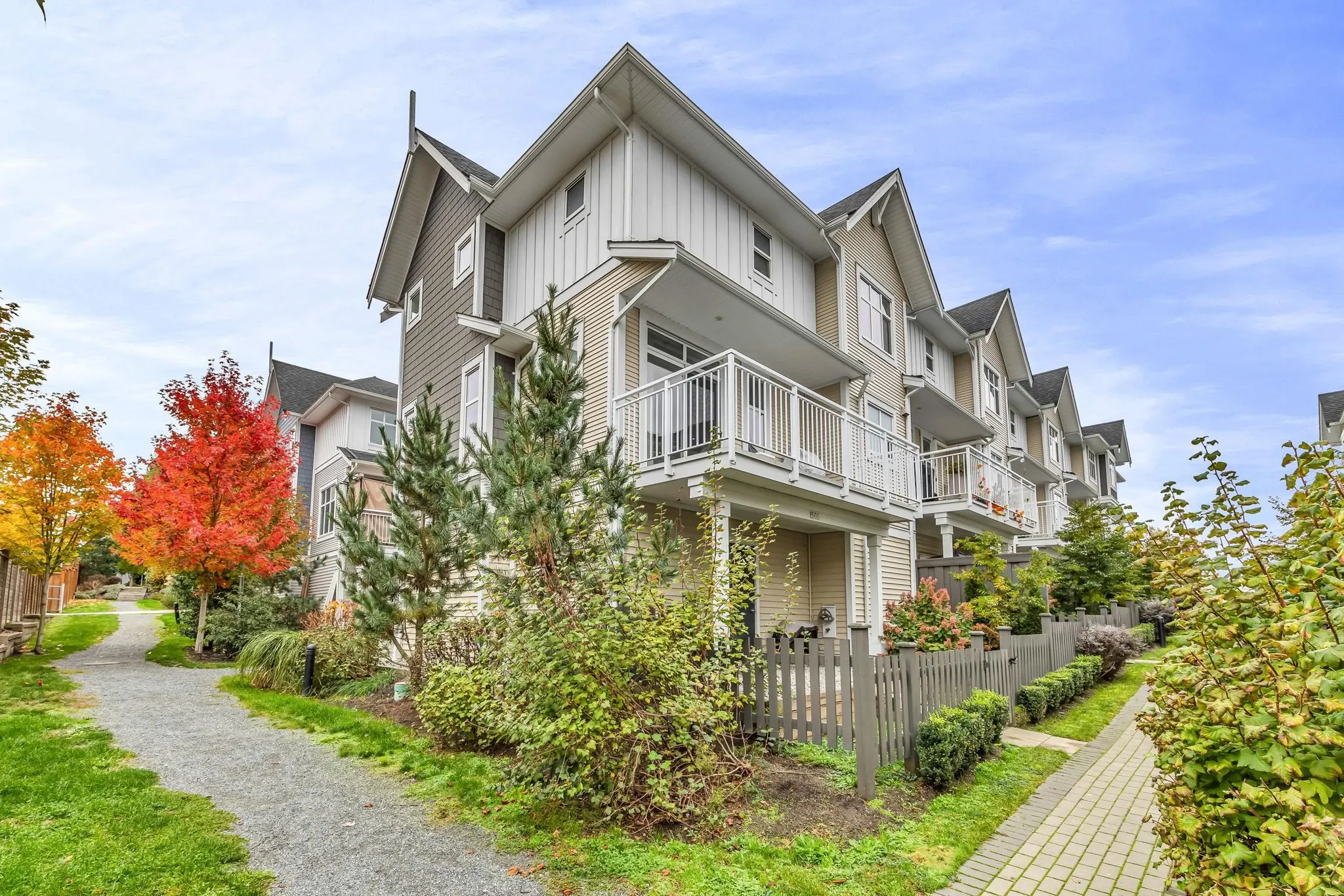 1505 11295 Pazarena Place