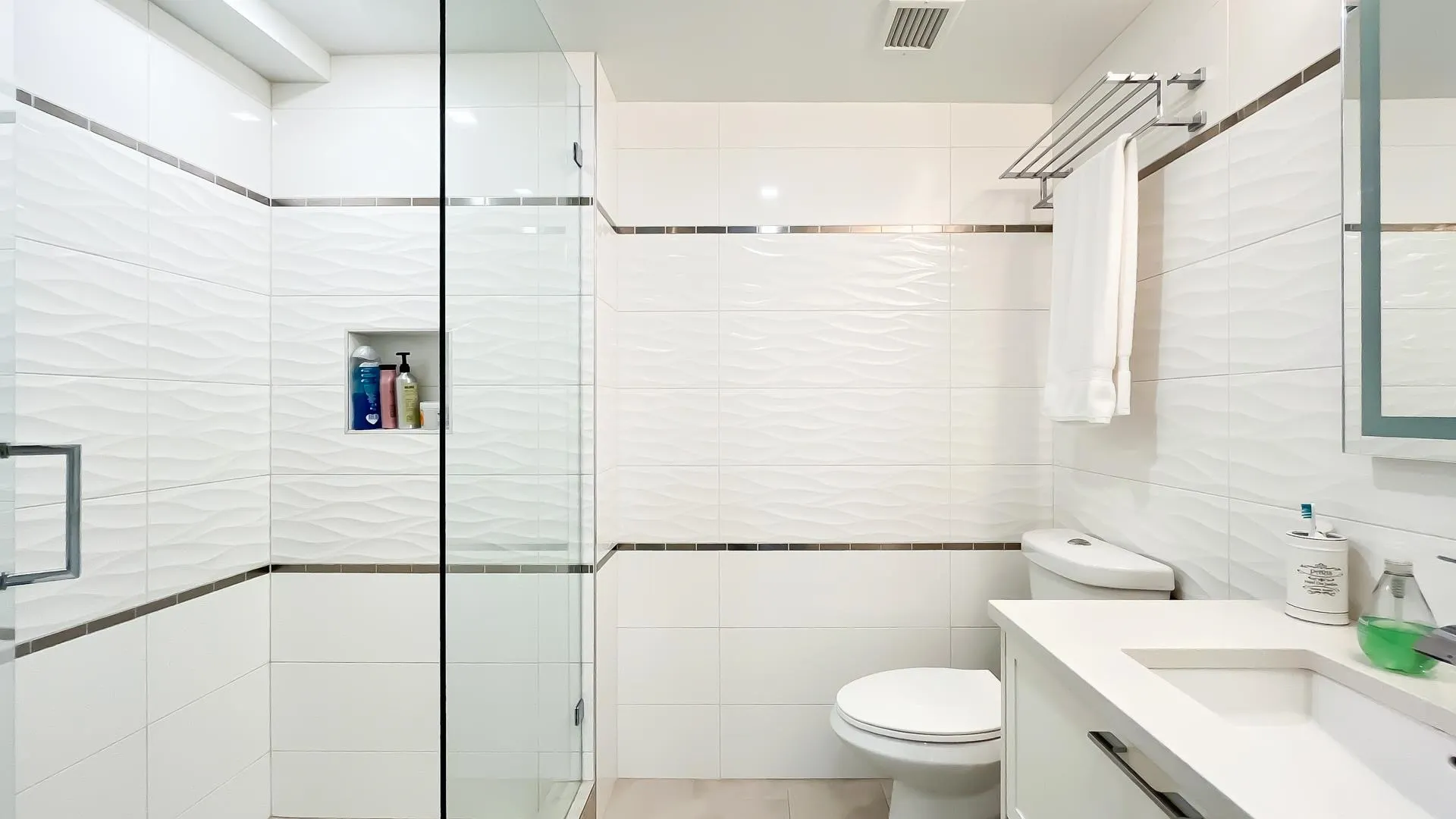 502 1388 Homer Street