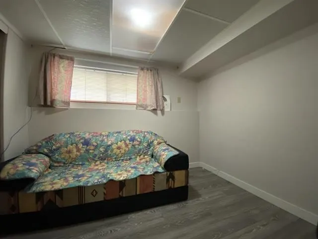 6828 Inverness Street