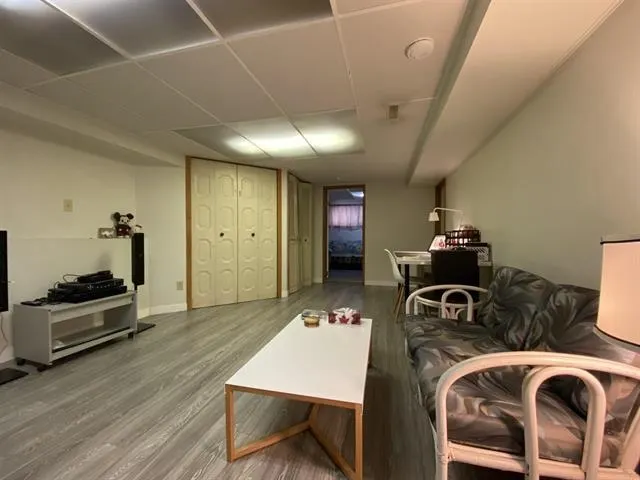 6828 Inverness Street