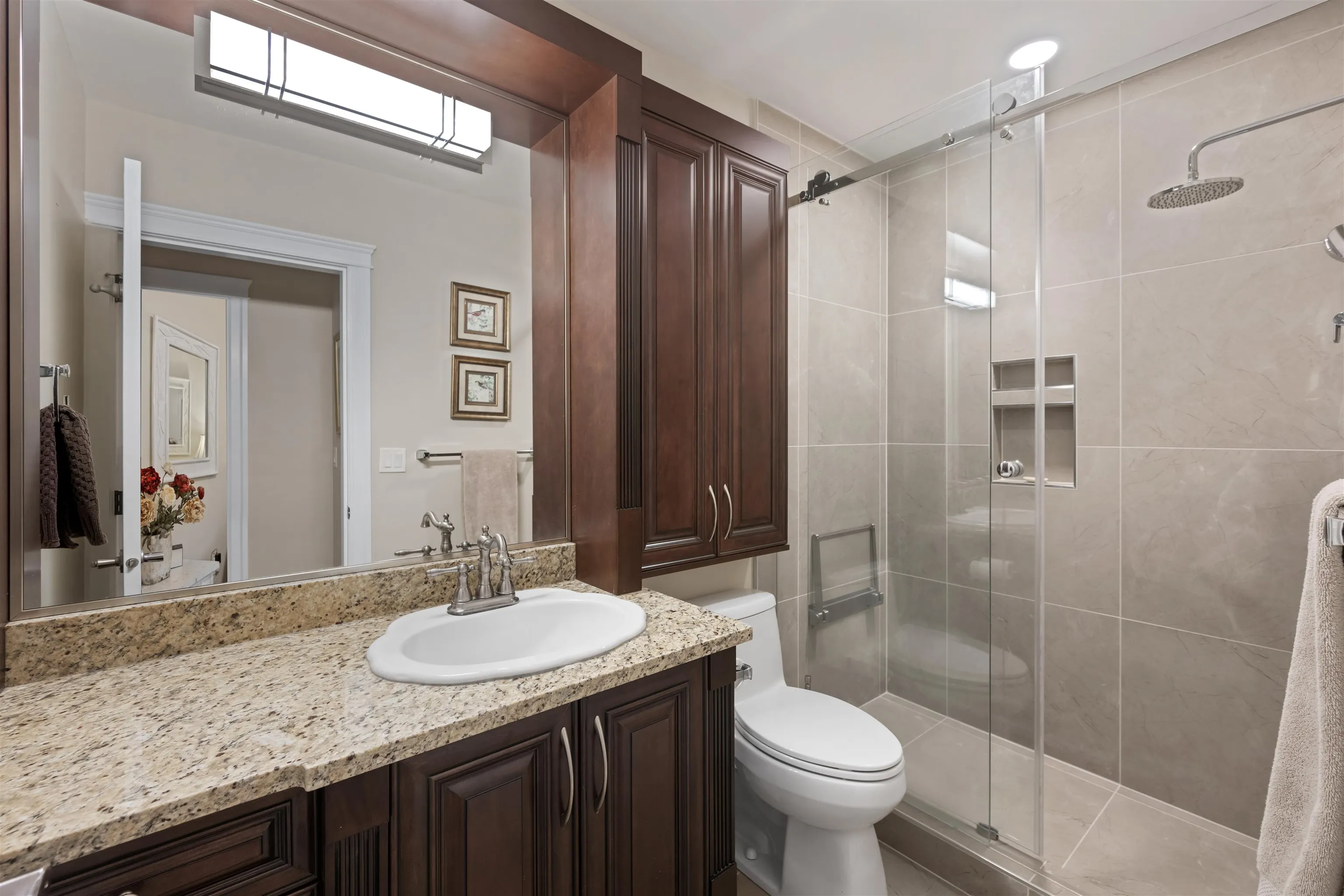 15781 Pacific Avenue