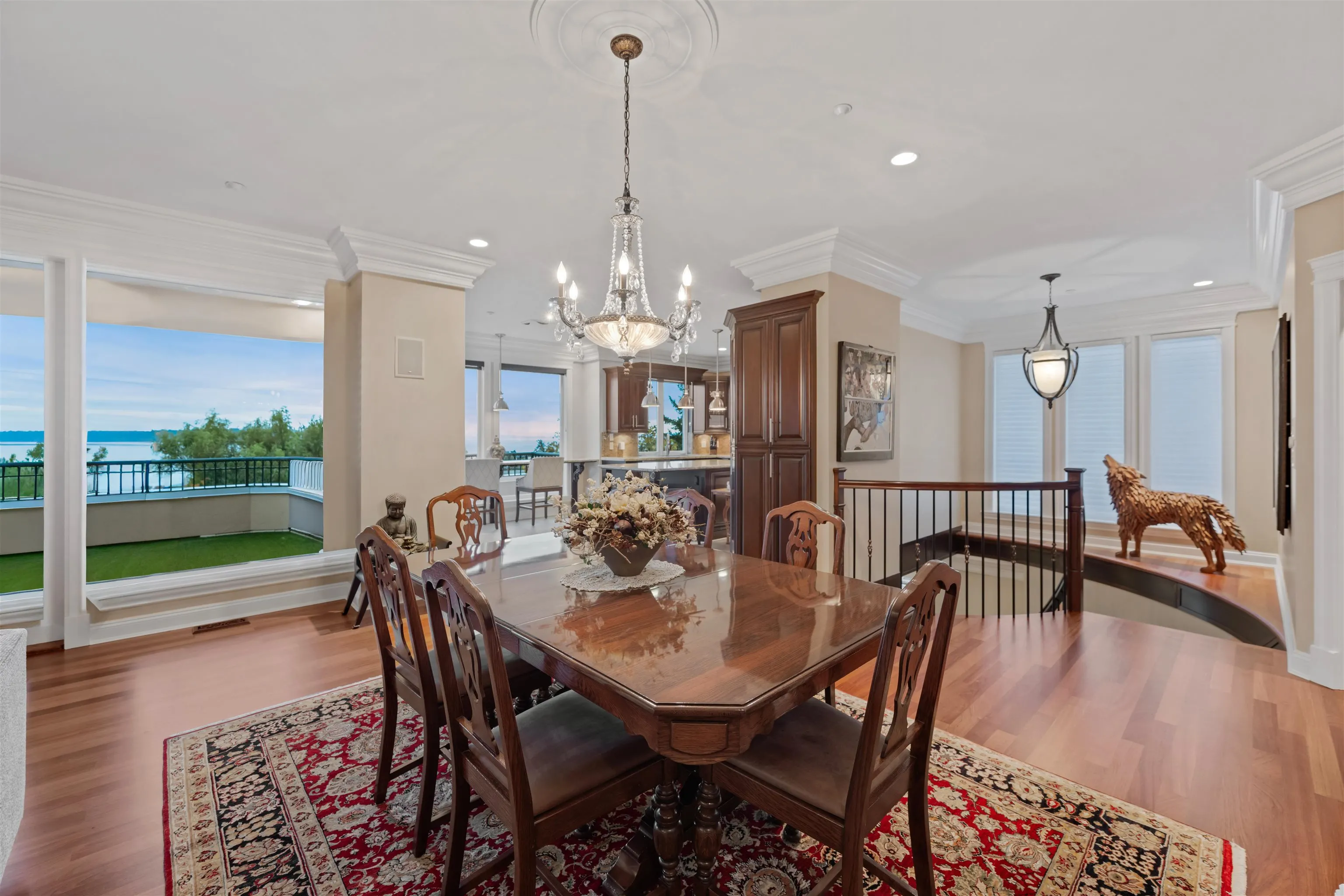 15781 Pacific Avenue