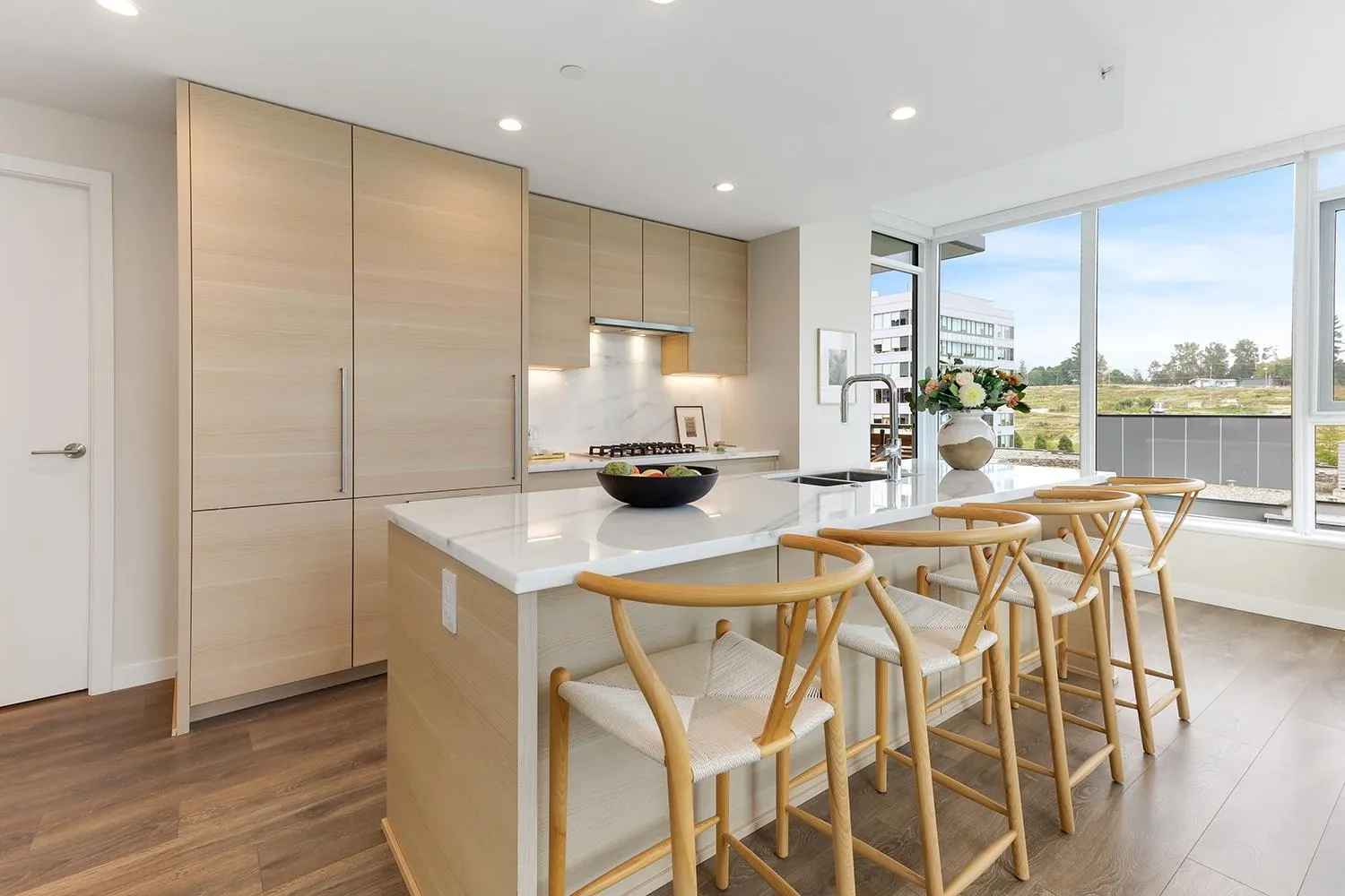 804 305 Morrissey Road