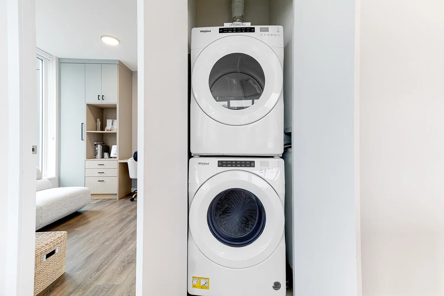 804 305 Morrissey Road