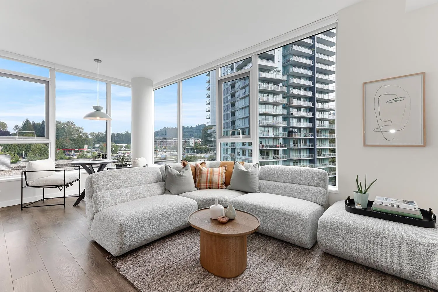 804 305 Morrissey Road