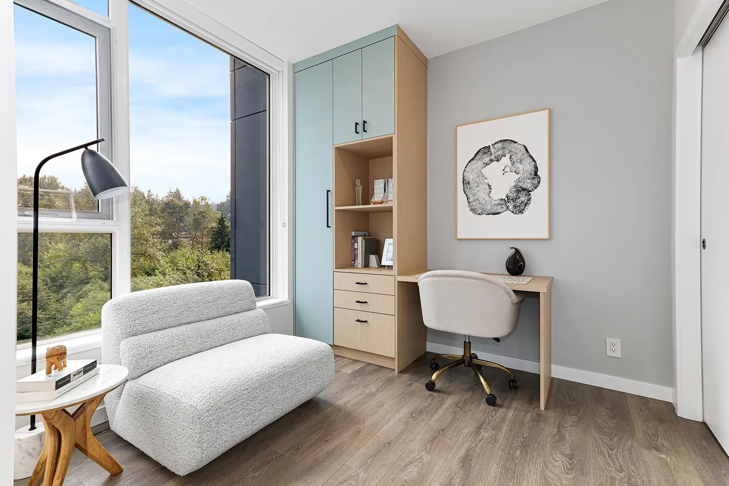 804 305 Morrissey Road