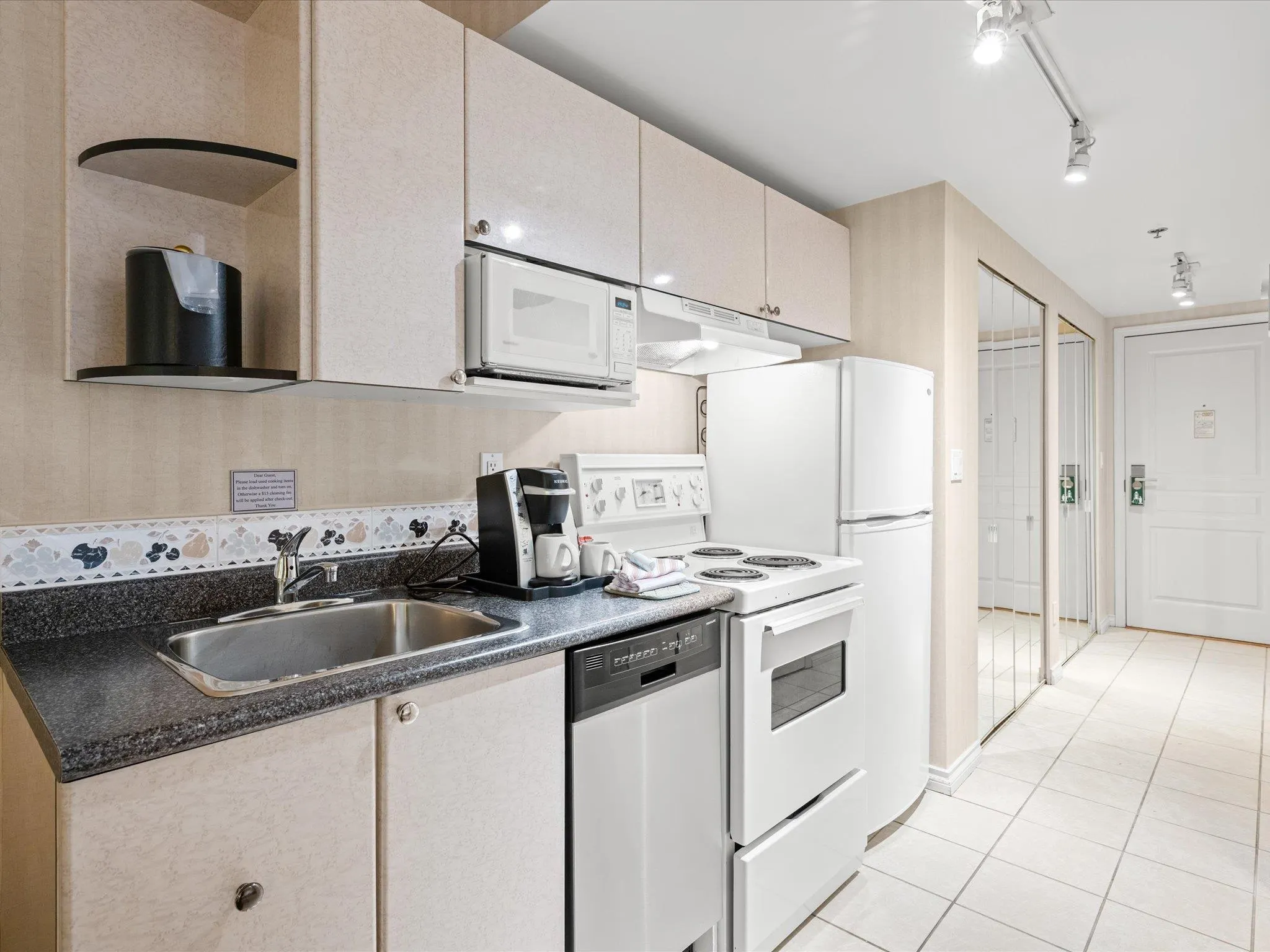 202 4319 Main Street