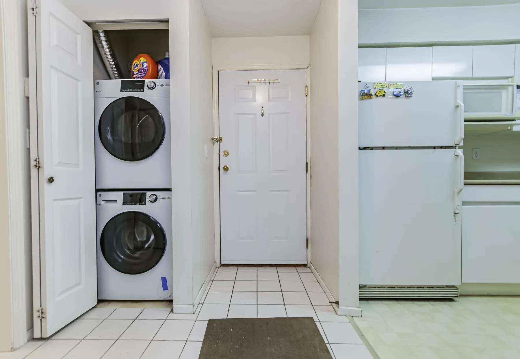 305 3065 Primrose Lane