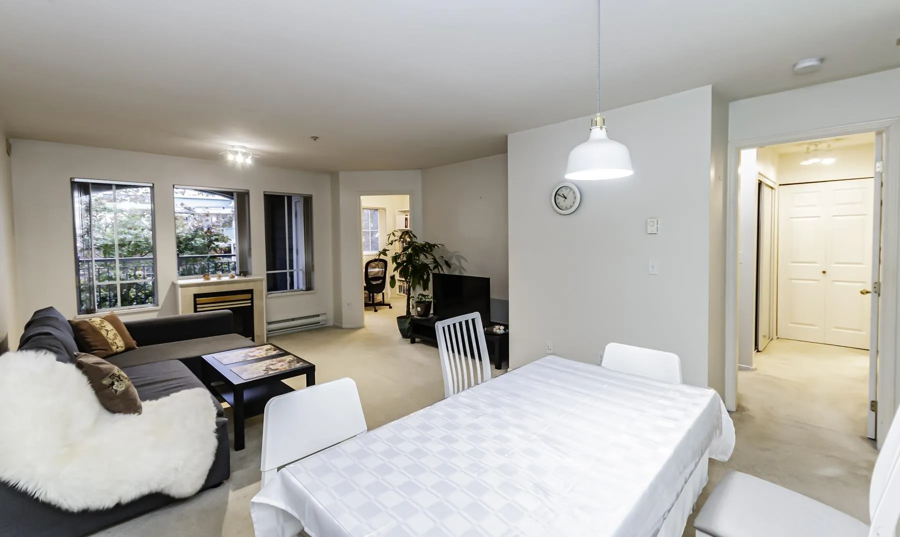 305 3065 Primrose Lane