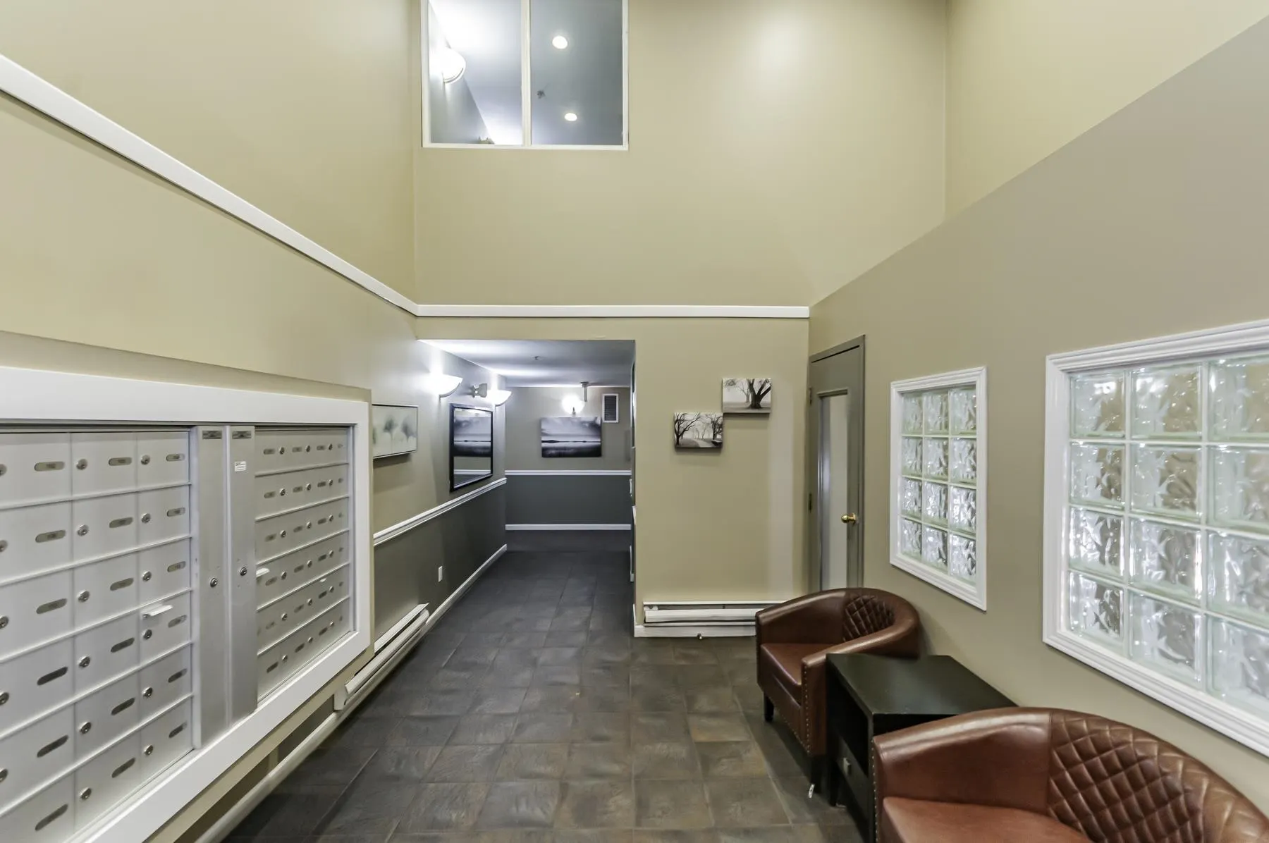 305 3065 Primrose Lane