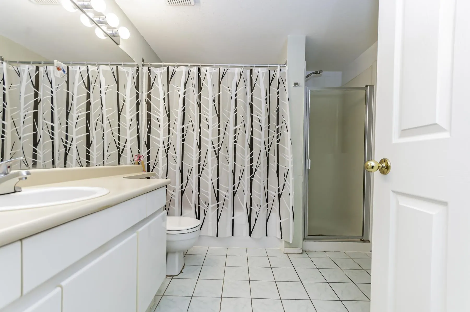 305 3065 Primrose Lane