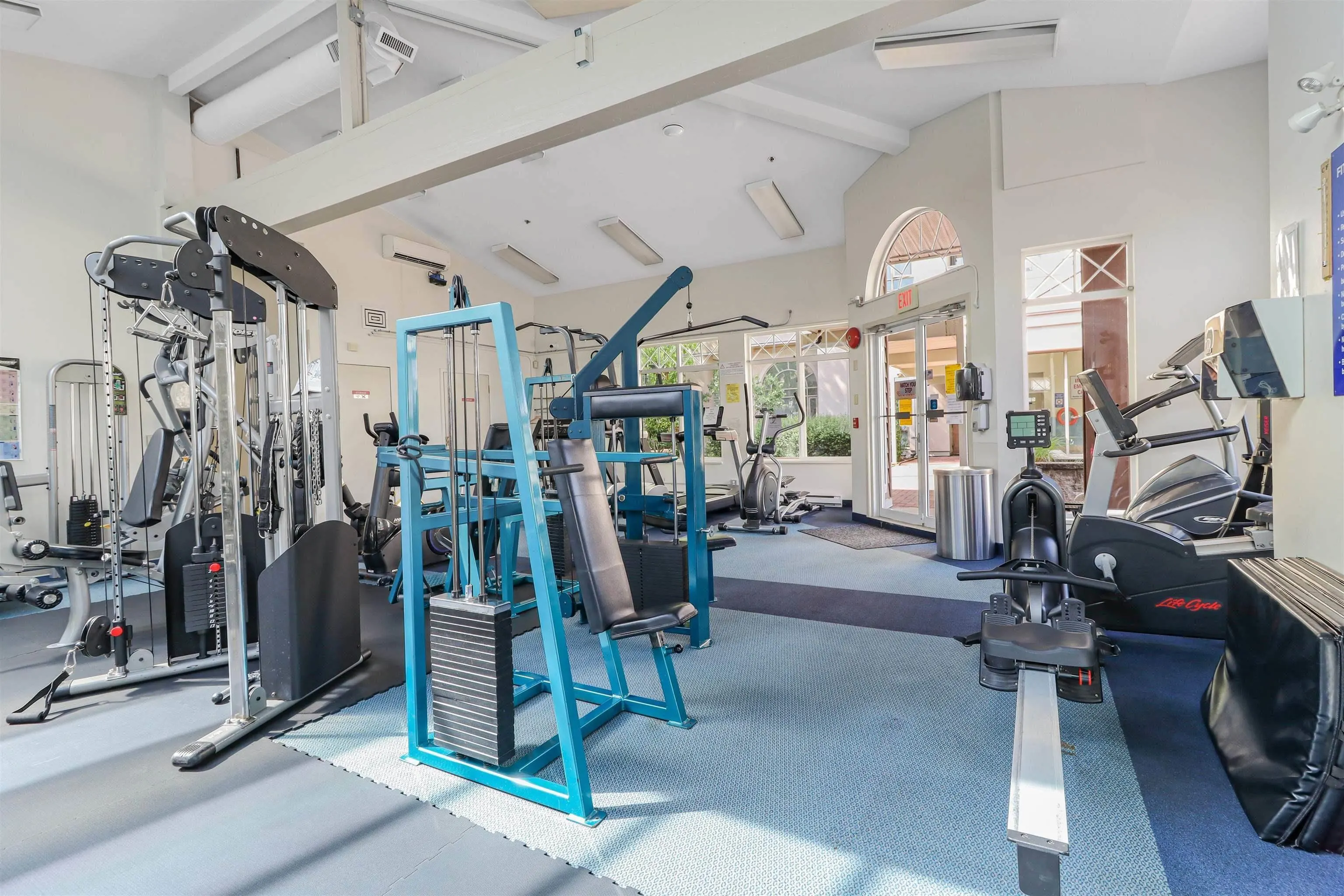 305 3065 Primrose Lane