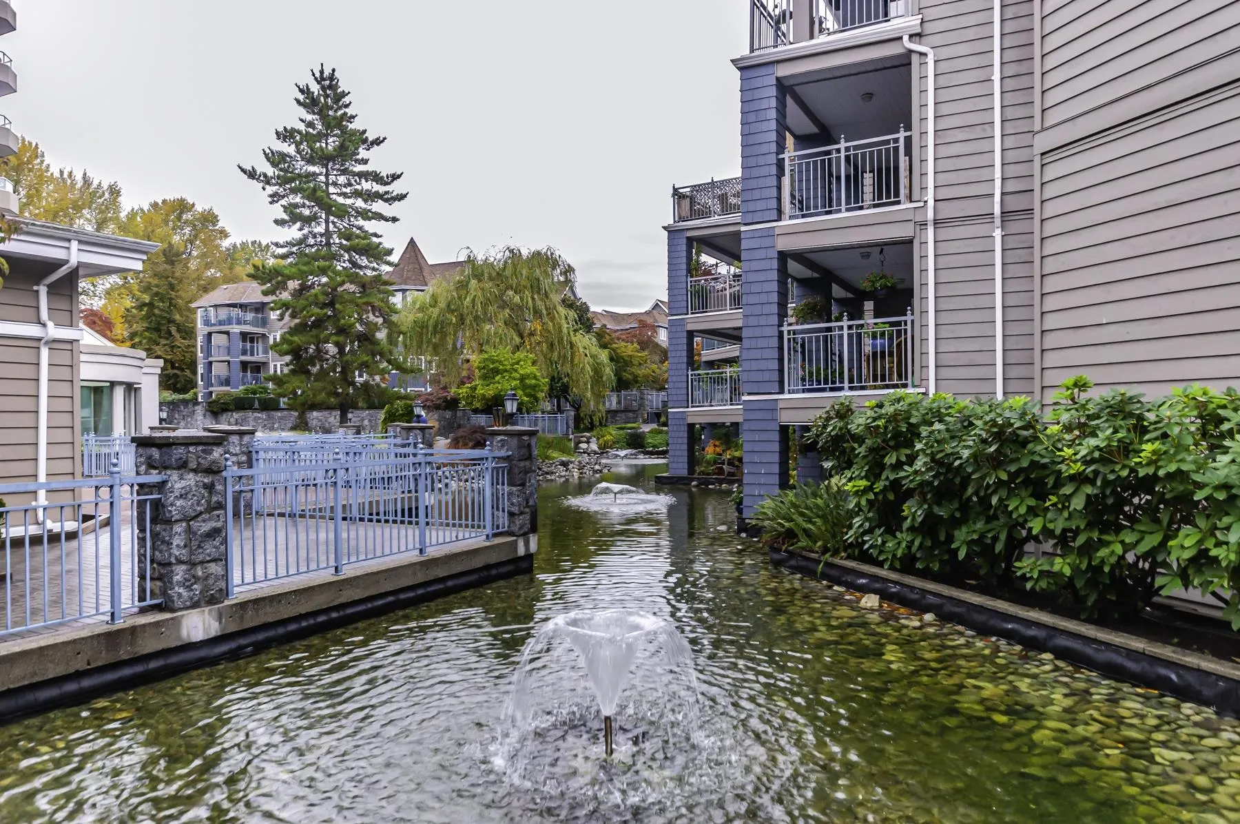 305 3065 Primrose Lane