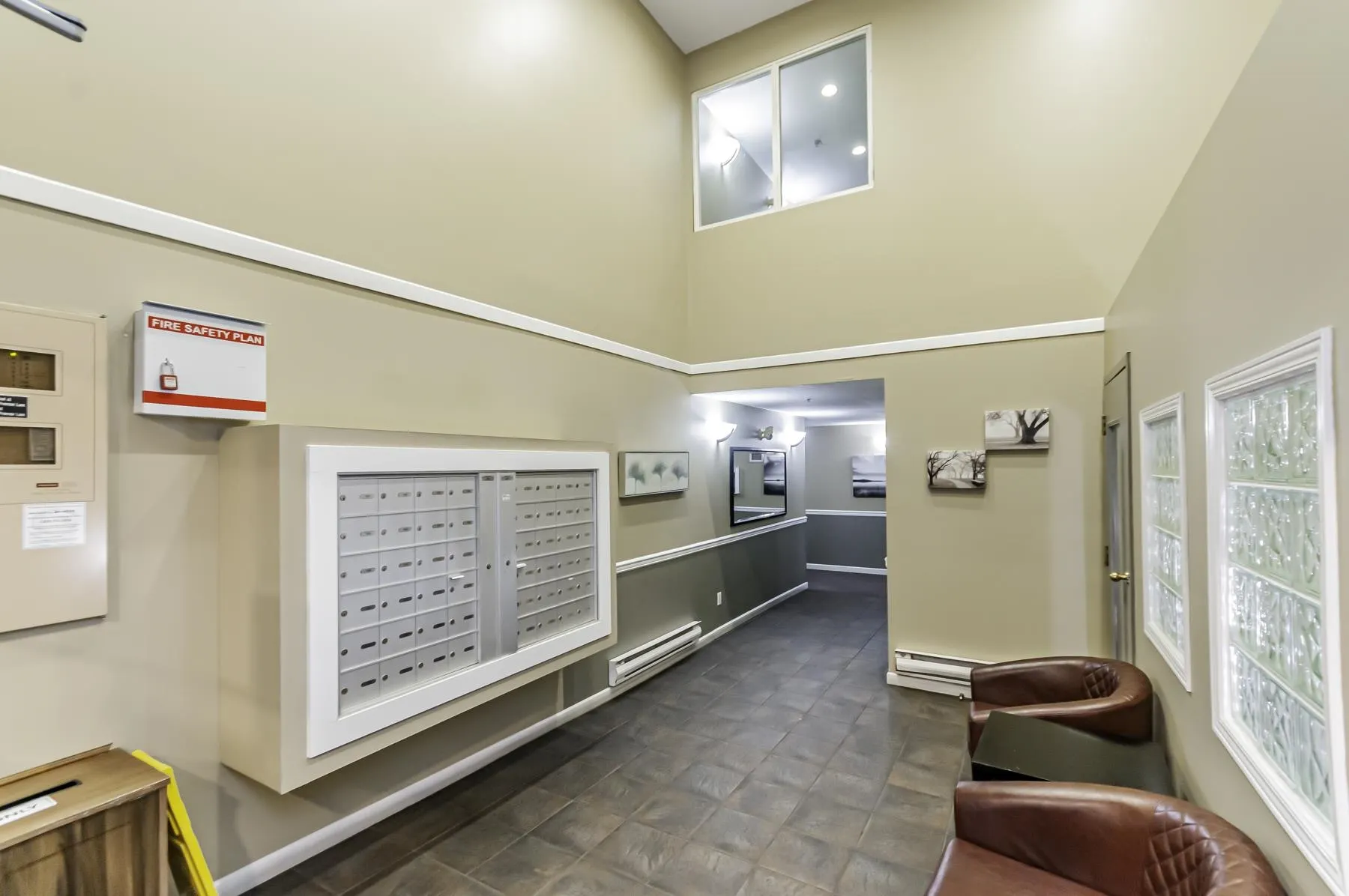 305 3065 Primrose Lane