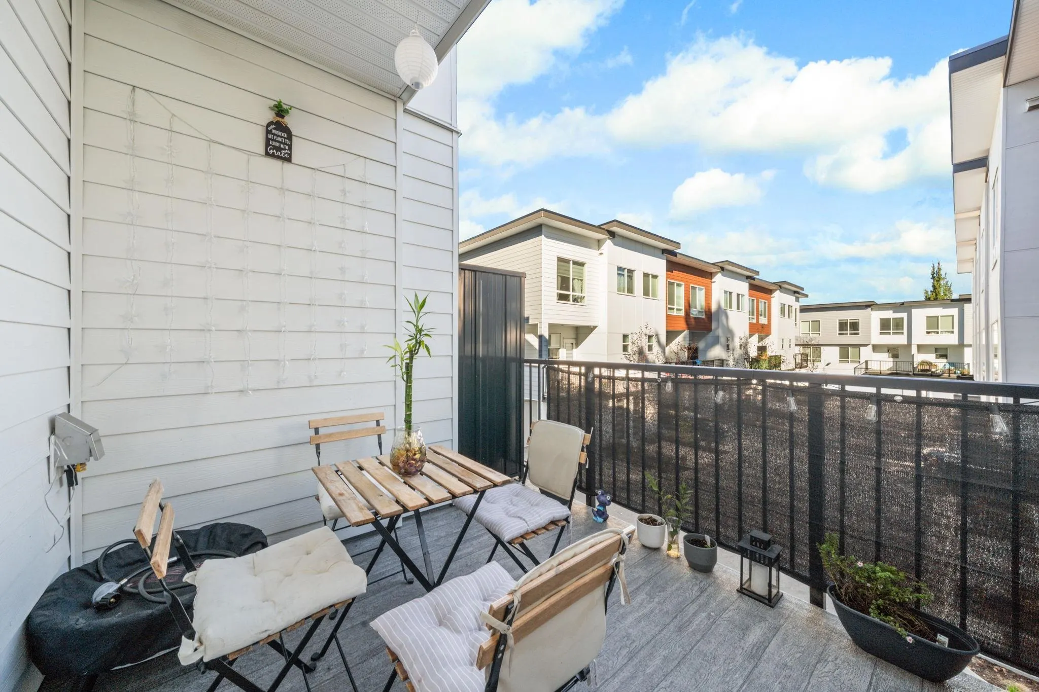 5 27640 Lantern Avenue